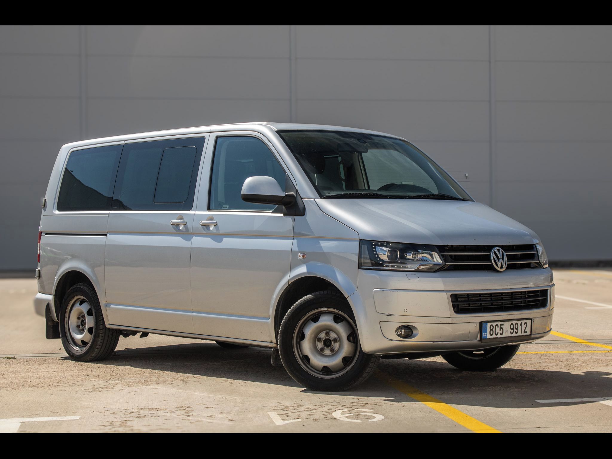 Volkswagen Caravelle, 4Motion 2.0 BITDI - fotka 3
