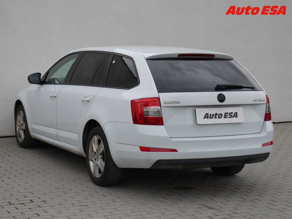 Škoda Octavia, 1.6 TDi,2.maj,ČR,AC - fotka 6