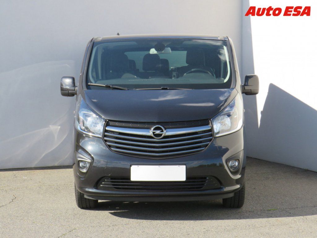 Opel Vivaro, 1.6 CDTi,1.maj,ČR - fotka 2