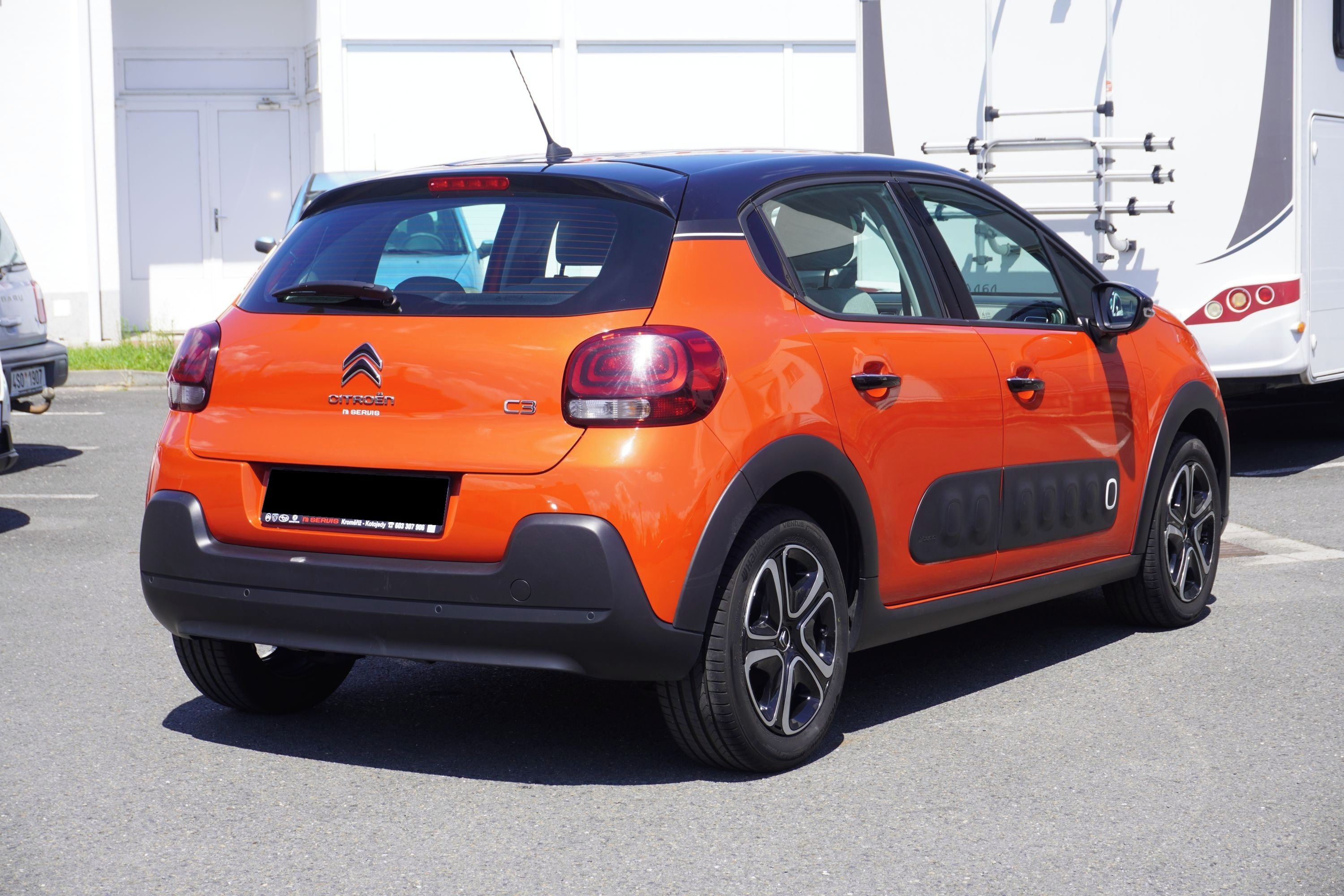 Citroën C3, 1.2PT 82 SHINE - fotka 3