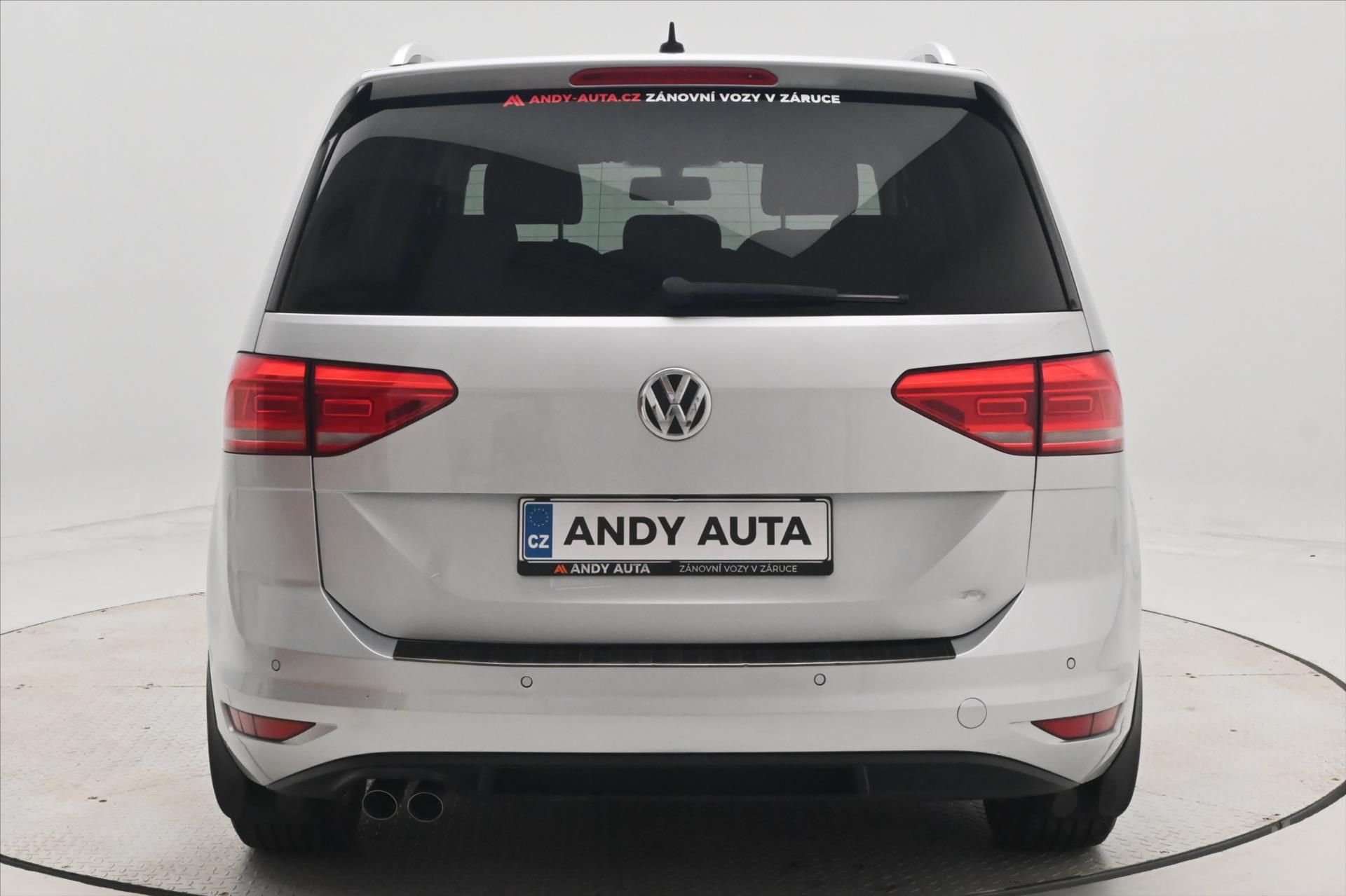 Volkswagen Touran, 2,0 TDI 110kW DSG Záruka až 5 - fotka 6