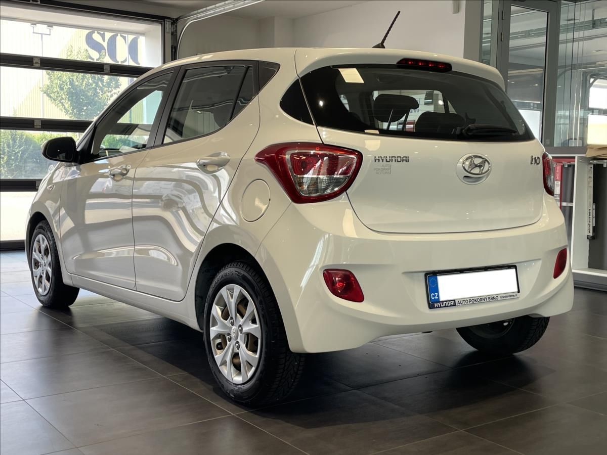 Hyundai i10, 1,0 i 65k Family - fotka 3
