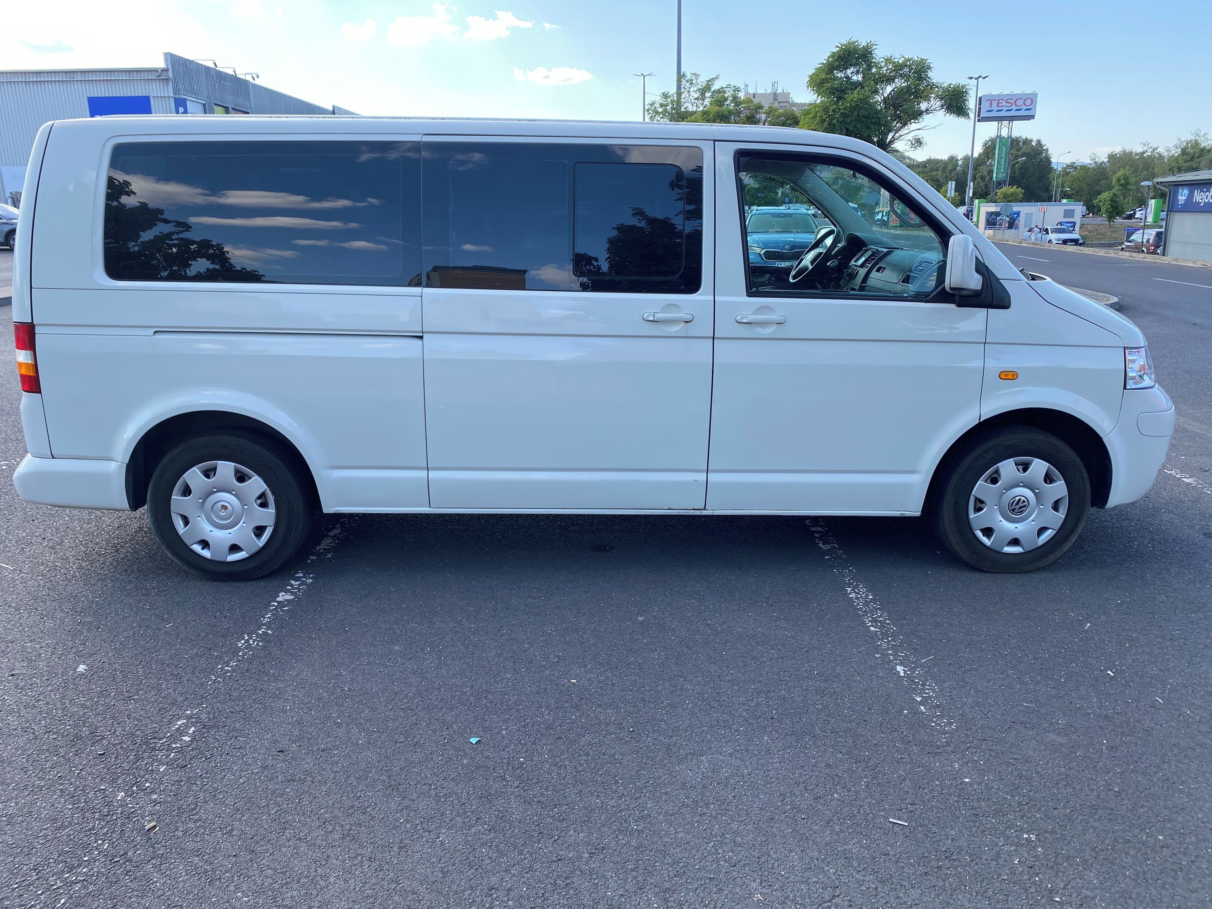Volkswagen Caravelle, 2,5tdi,96kw,automat,long,9míst - fotka 5