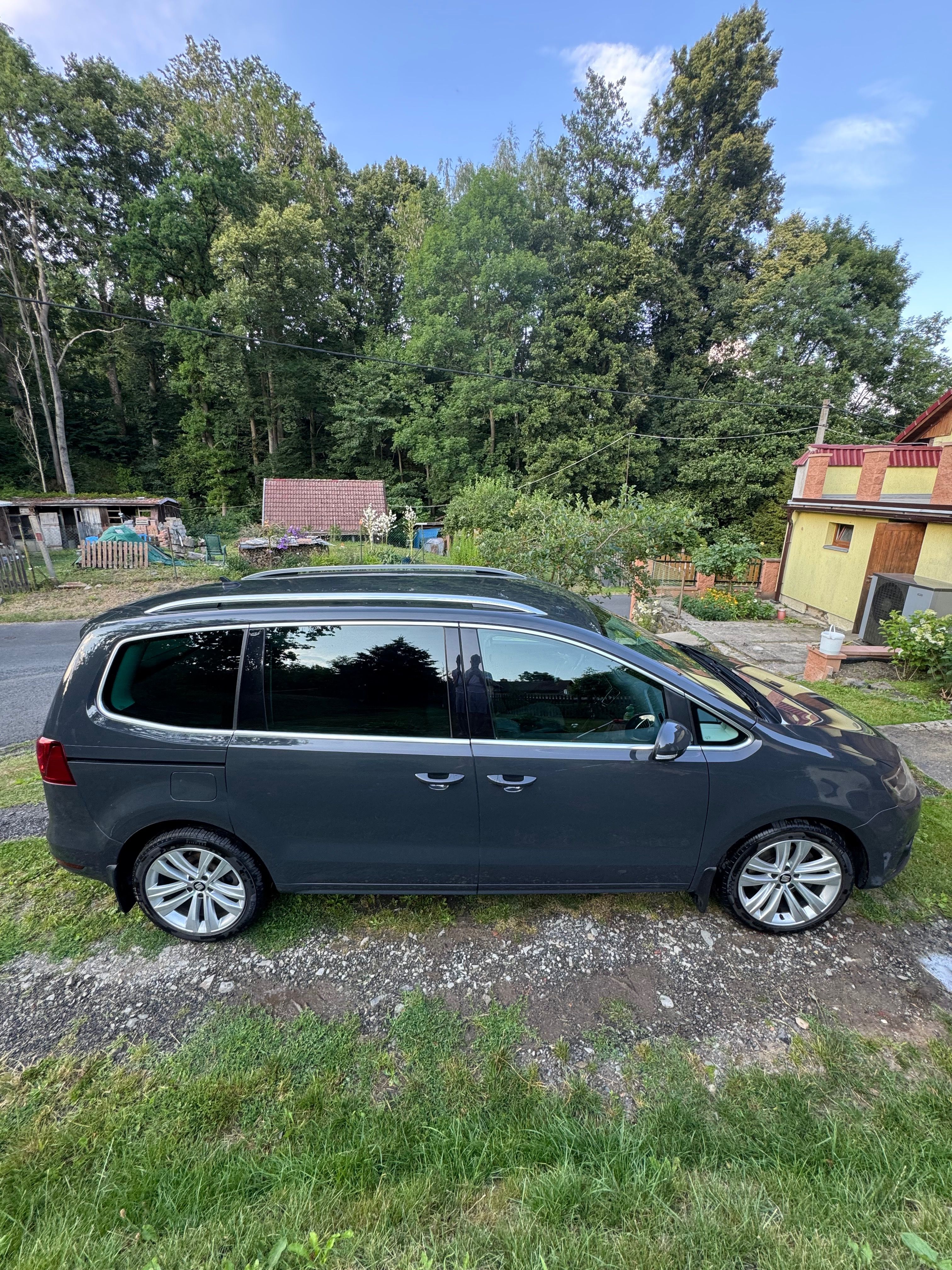 Seat Alhambra, 2.0 TDI 110 kW DSG Facelift - fotka 3