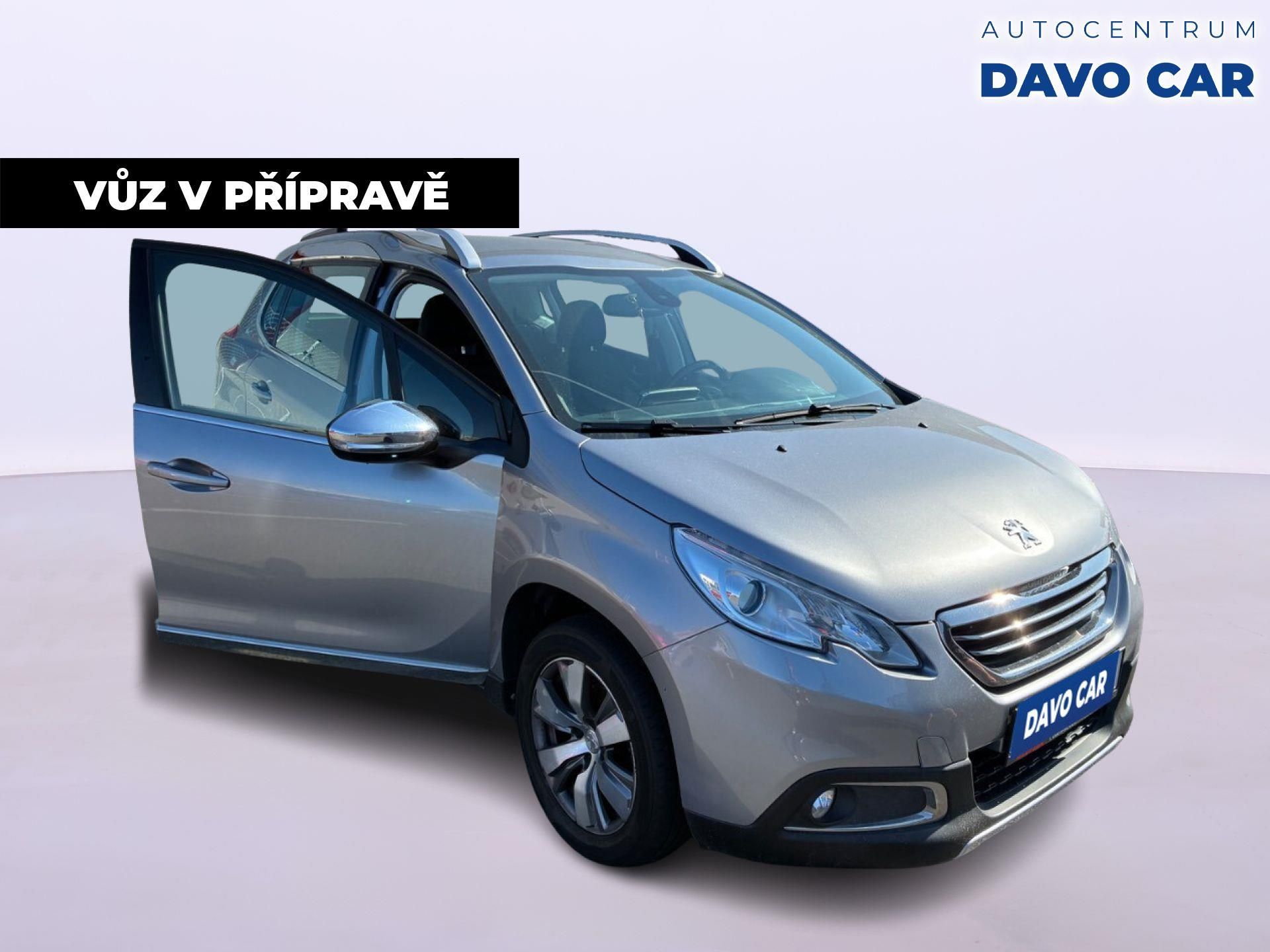 Peugeot 2008, 1,2 VTi 60kW AT,Navi - fotka 2