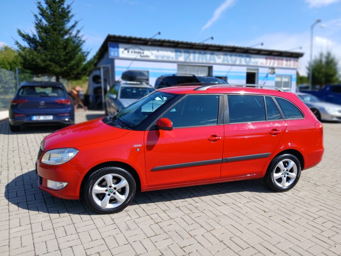 Škoda Fabia, 1,2 TSI 1.majitel Family - fotka 2