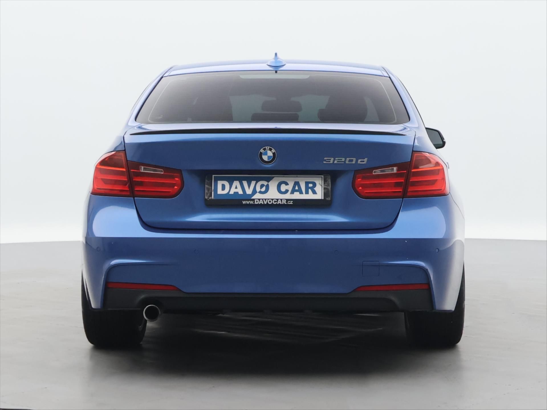 BMW Řada 3, 2,0 320d 135 kW CZ M Paket - fotka 6