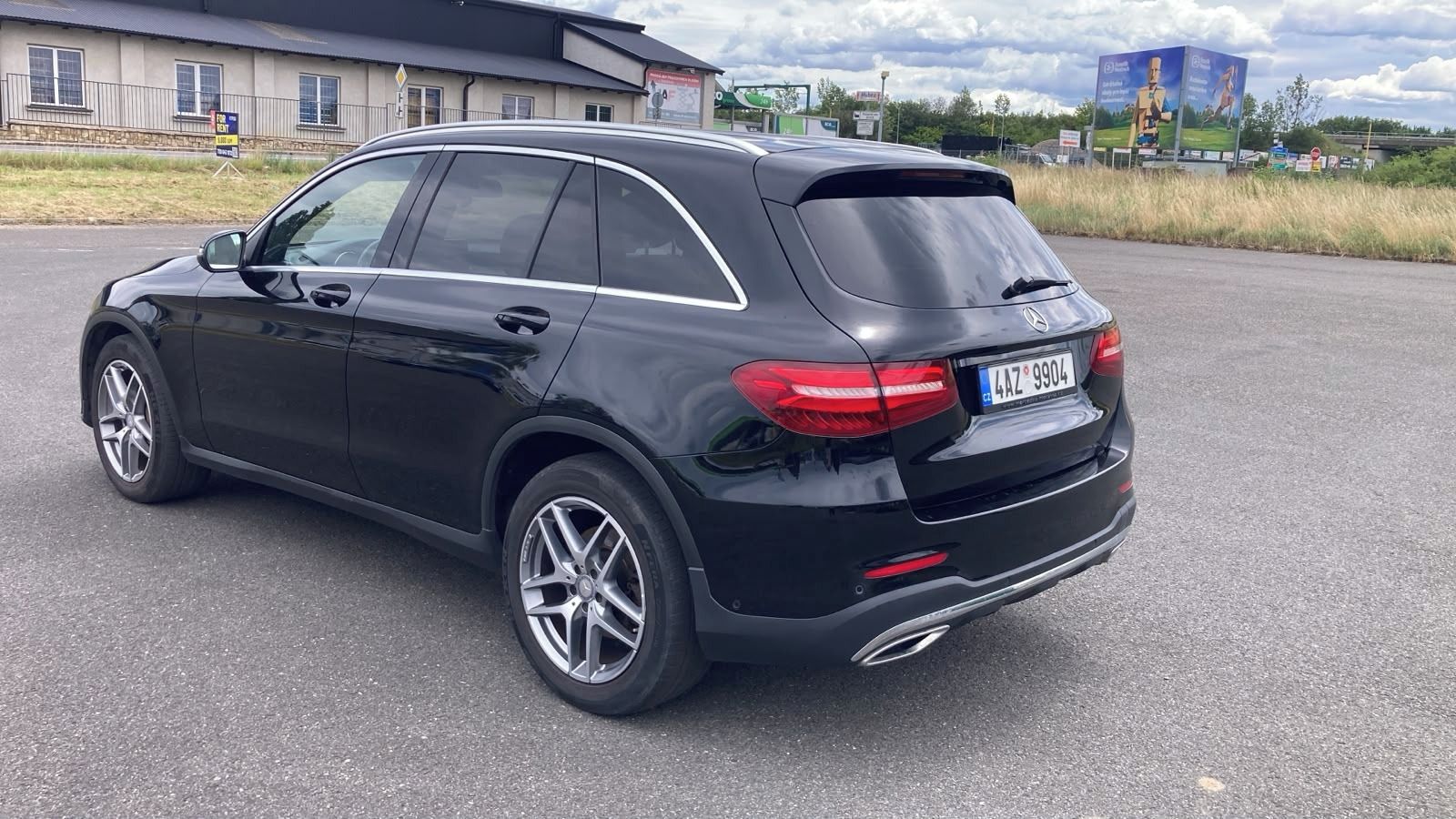 Mercedes-Benz GLC, 220D4matic AvantgardeAMG Paket - fotka 4