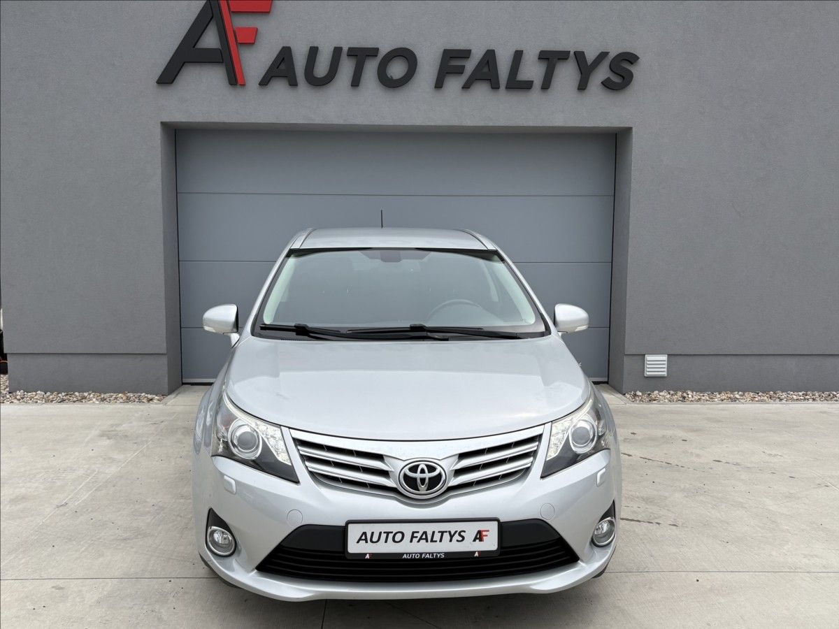 Toyota Avensis, 1,8 VVT- i 108 KW AUTOMAT CZ - fotka 3