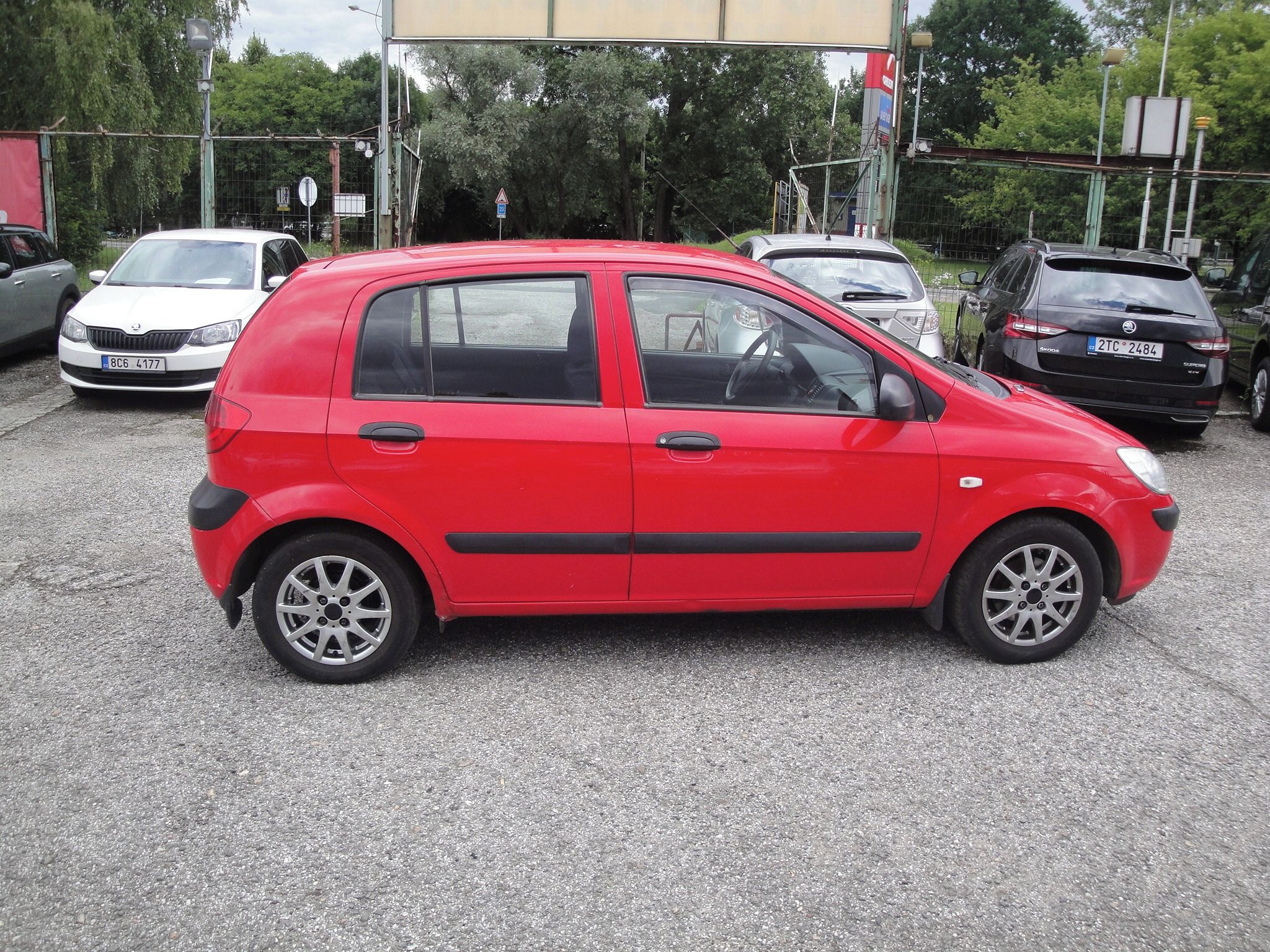 Hyundai Getz, 1.4i,71kw,1.maj.-klima - fotka 3