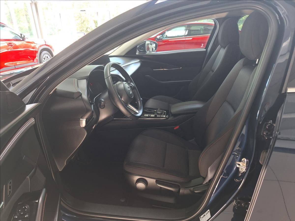 Mazda CX-30, 2.5 G 140k 6AT FWD HOMURA - fotka 4