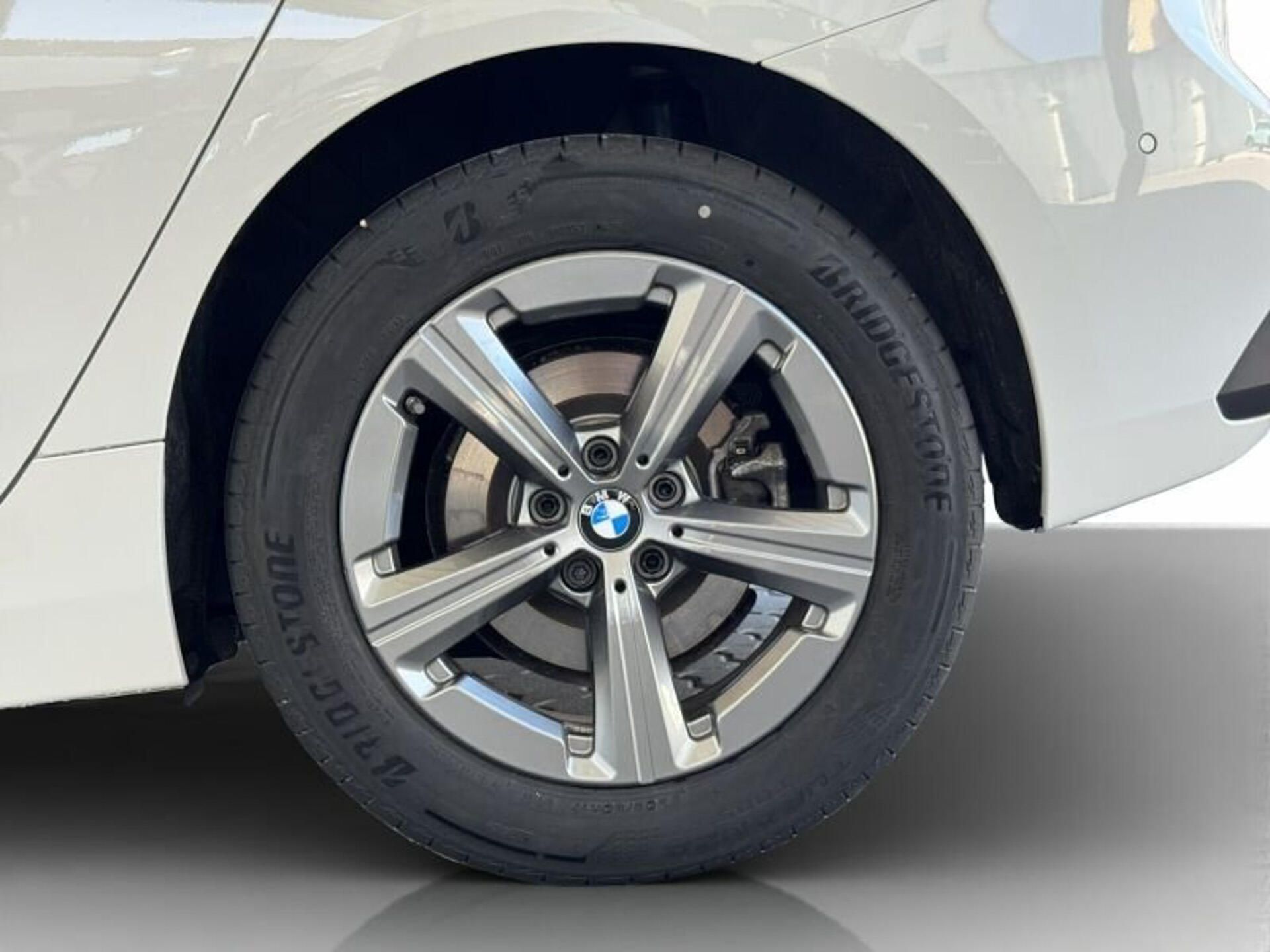 BMW Řada 2, 220 Active Tourer HuD 360 ACC - fotka 5