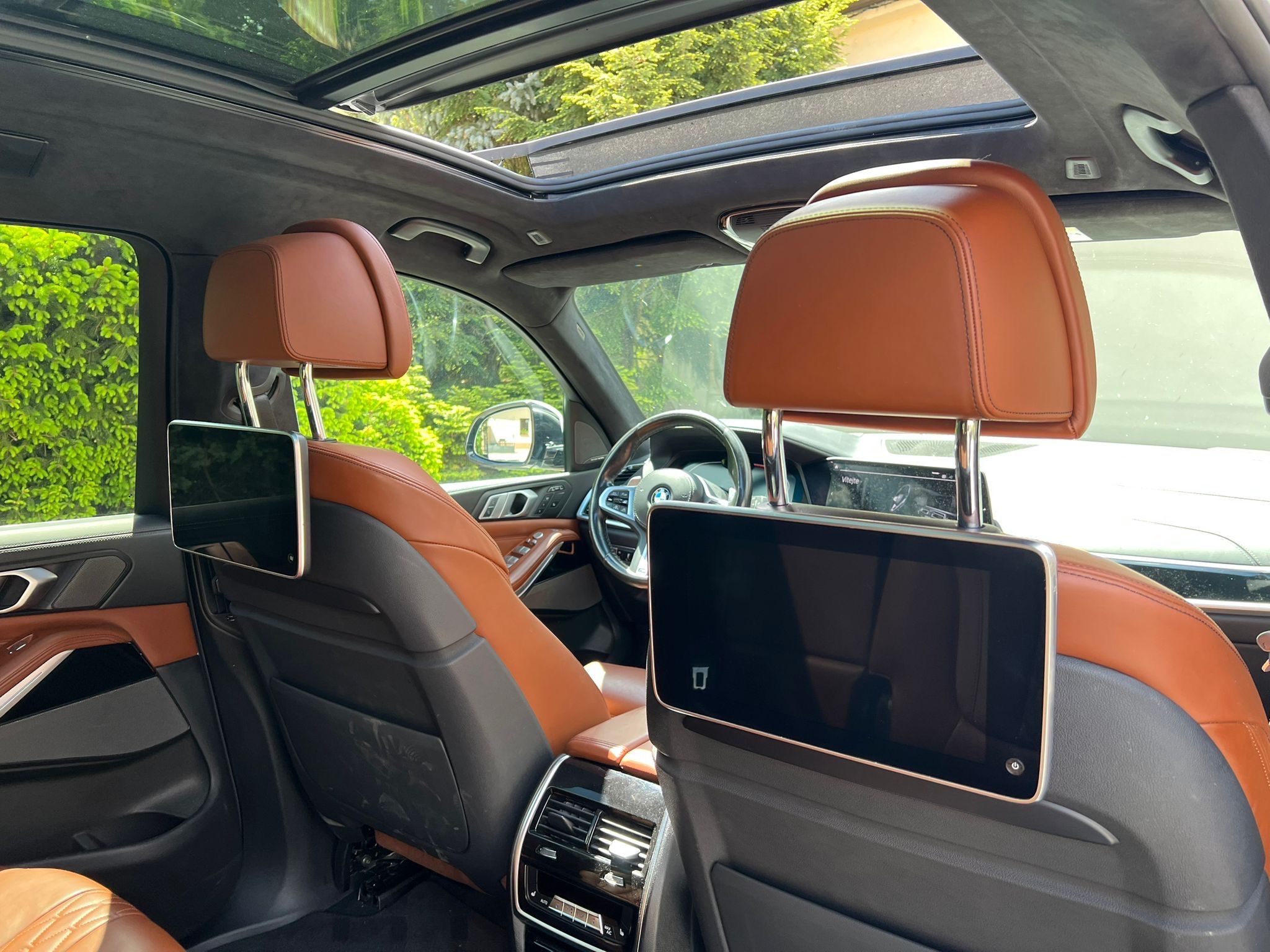 BMW X7, BMW X7 Individual M-packet 30d - fotka 5