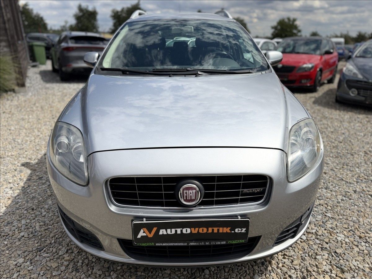 Fiat Croma, 1,9 JTD AUTOMAT - fotka 2