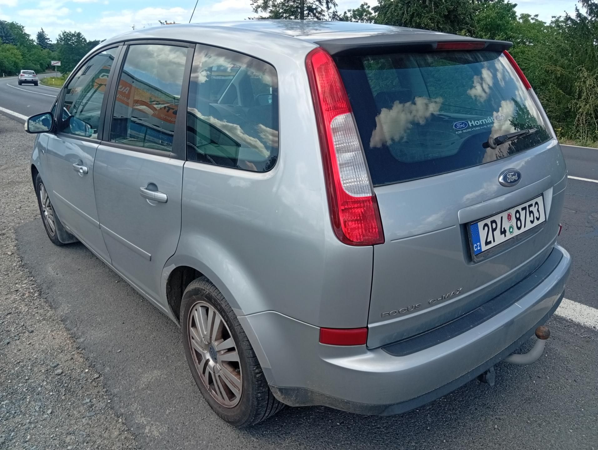Ford C-MAX, 1.6i Ghia, koupeno v ČR - fotka 3
