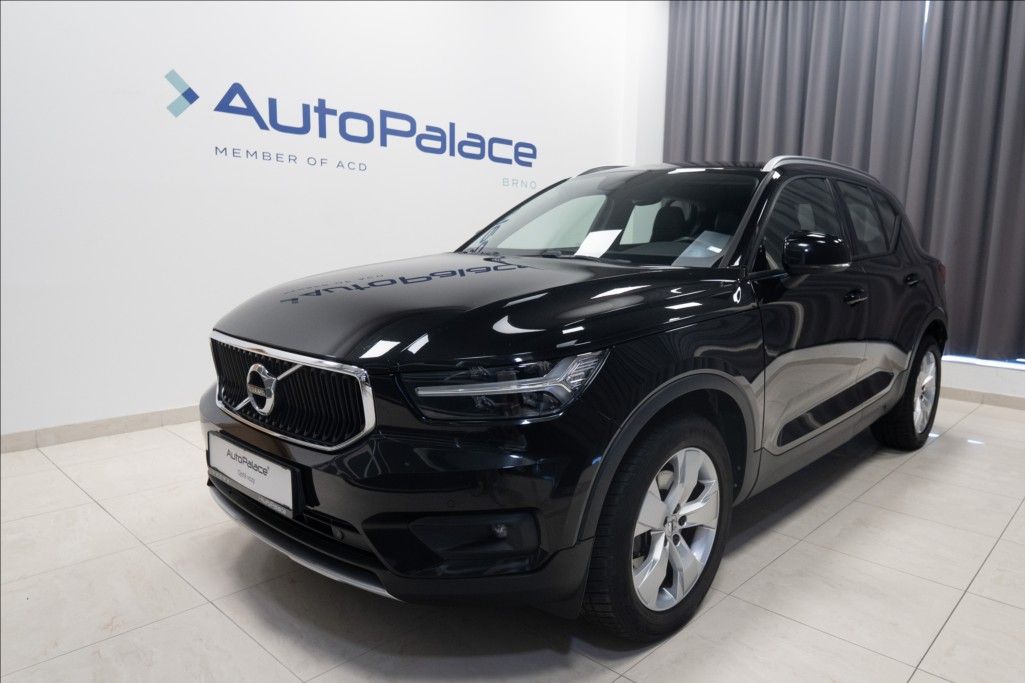 Volvo XC40, 2,0 T5 AWD NAVI KAMERA TAŽNÉ