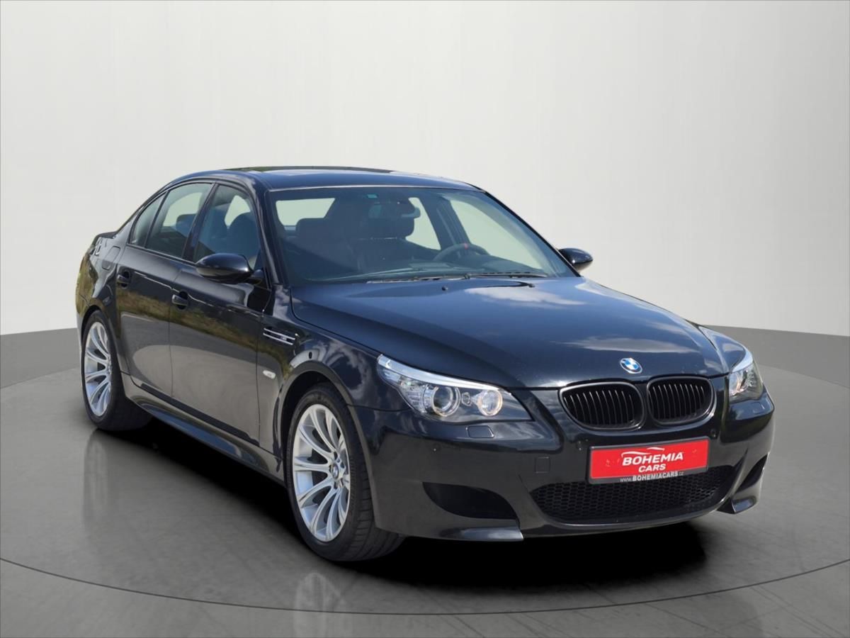 BMW M5, 5,0 M5  e60 V10 SERVIS