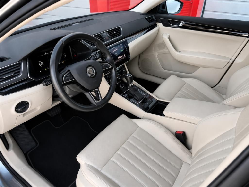 Škoda Superb, 2,0 TSi L&K 4x4 DSG 272PS LED - fotka 6