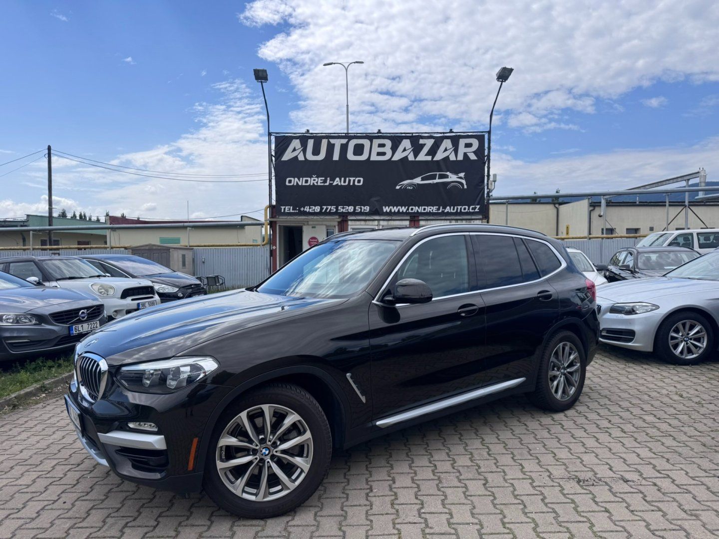 BMW X3, XDRIVE 2,0i 185 KW STK