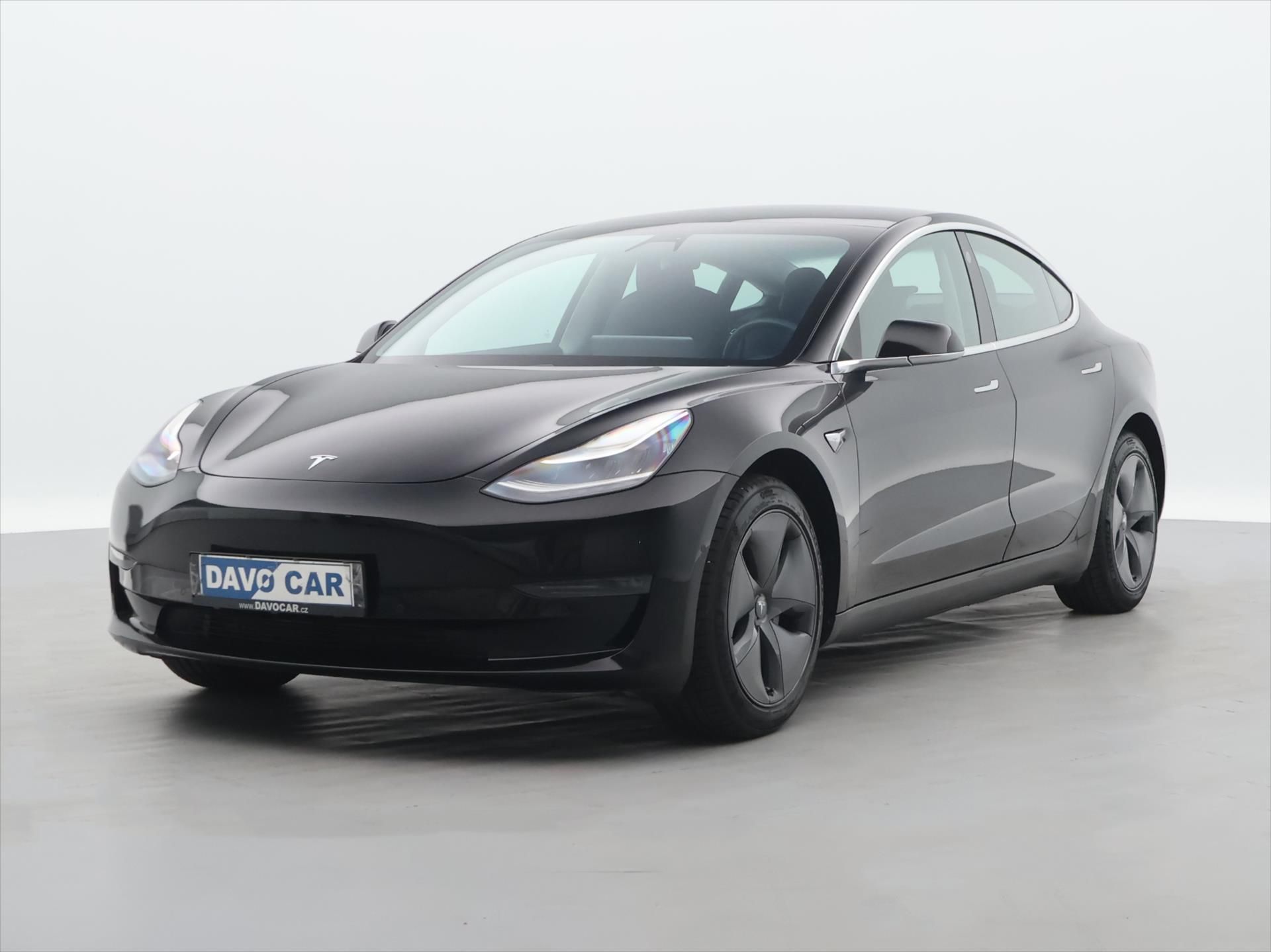 Tesla Model 3, Std Range Plus 52kWh - fotka 3