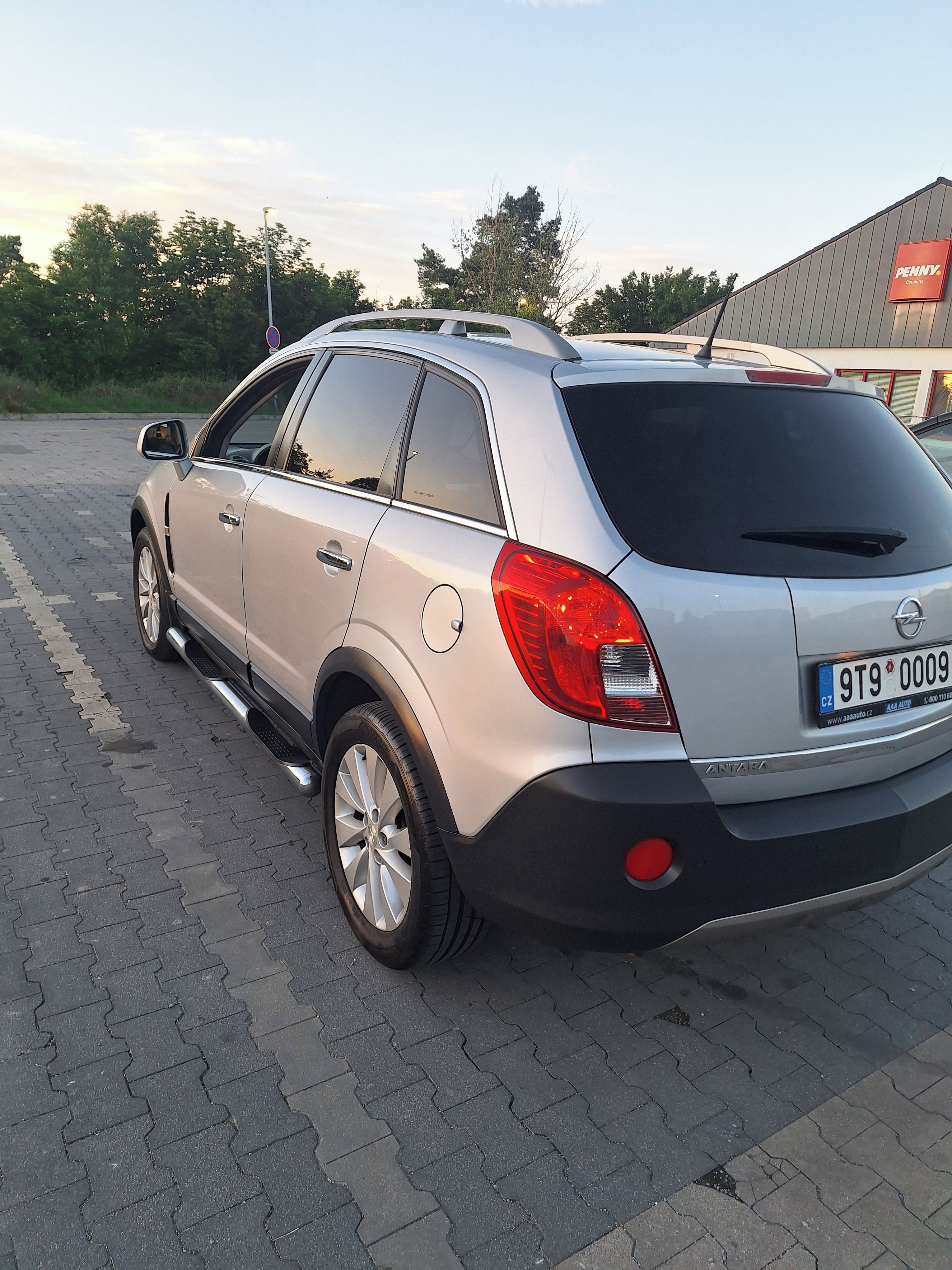 Opel Antara, 2.2 - fotka 6