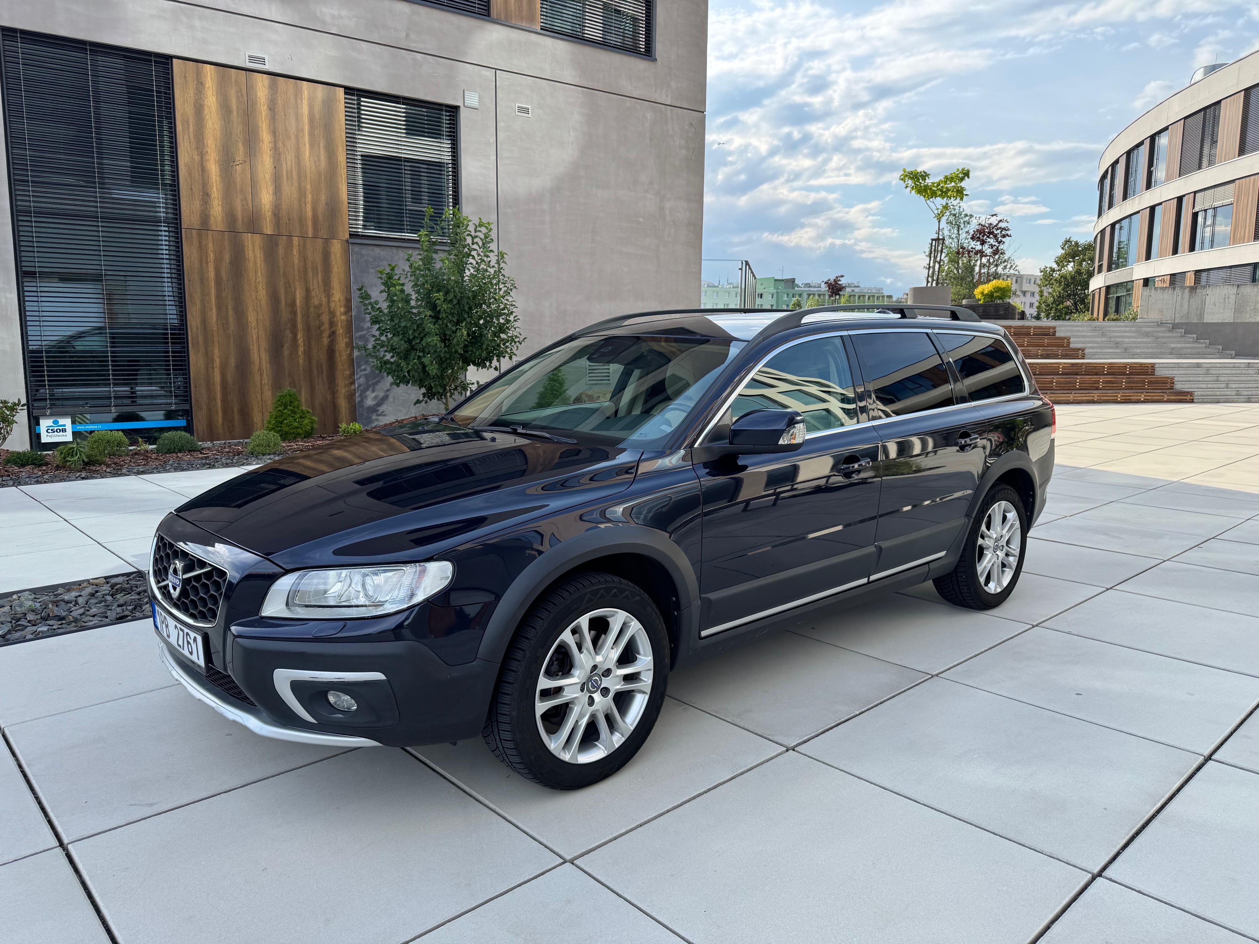 Volvo XC70, D5 162kW SUMMUM AUT AWD - fotka 6