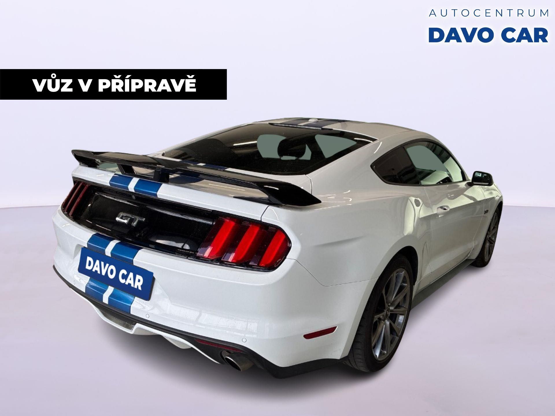 Ford Mustang, 5,0 - fotka 3