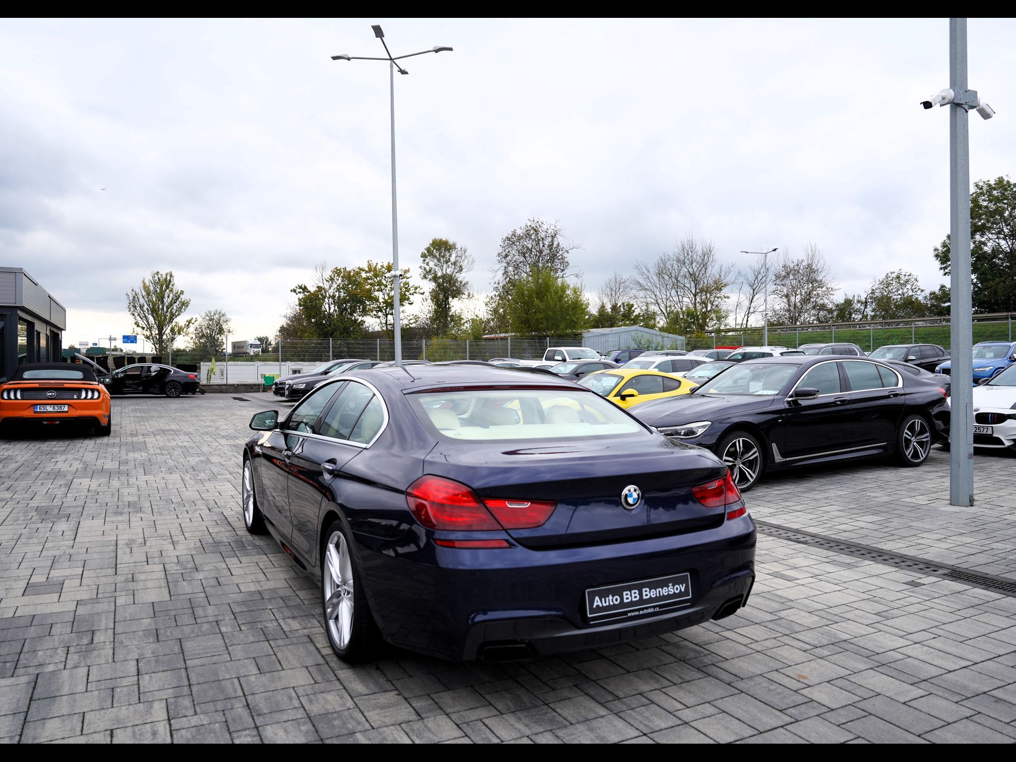 BMW Řada 6, 650i xDrive Gran Coupé/Mpaket - fotka 4