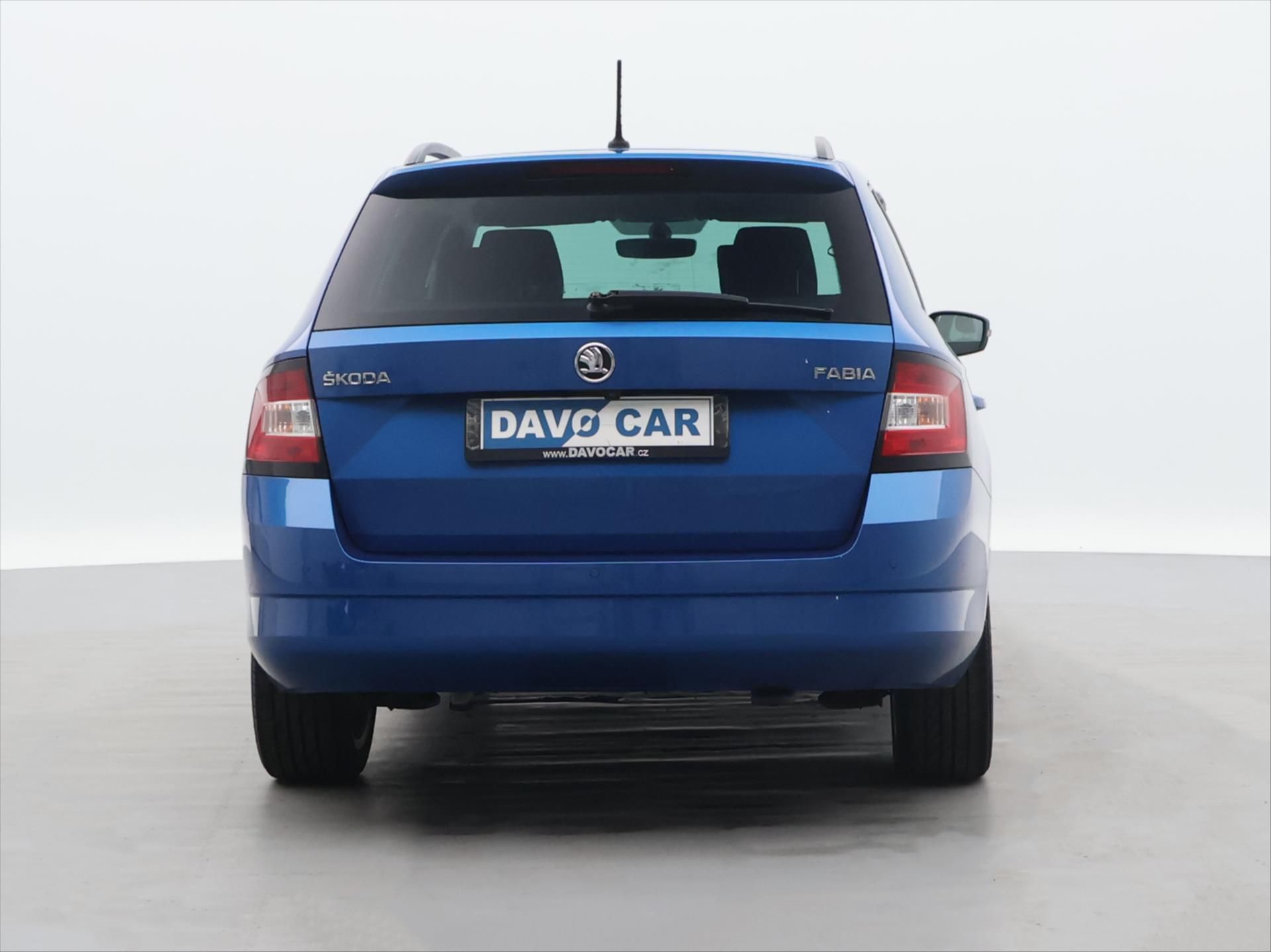 Škoda Fabia, 1.2 TSI 81kW Style CZ 1.Maj. - fotka 6