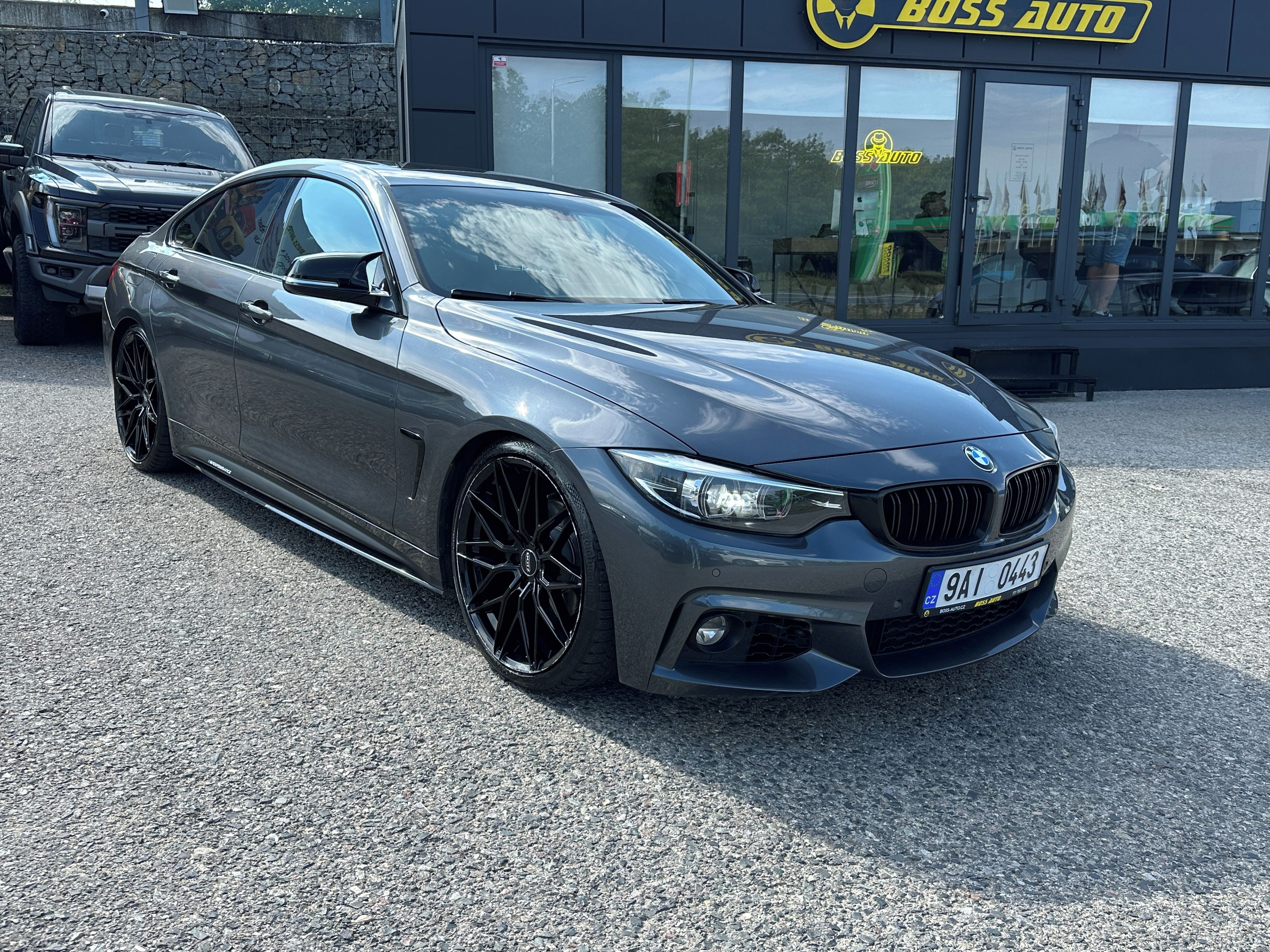 BMW Řada 4, BMW 430 2019 - fotka 2