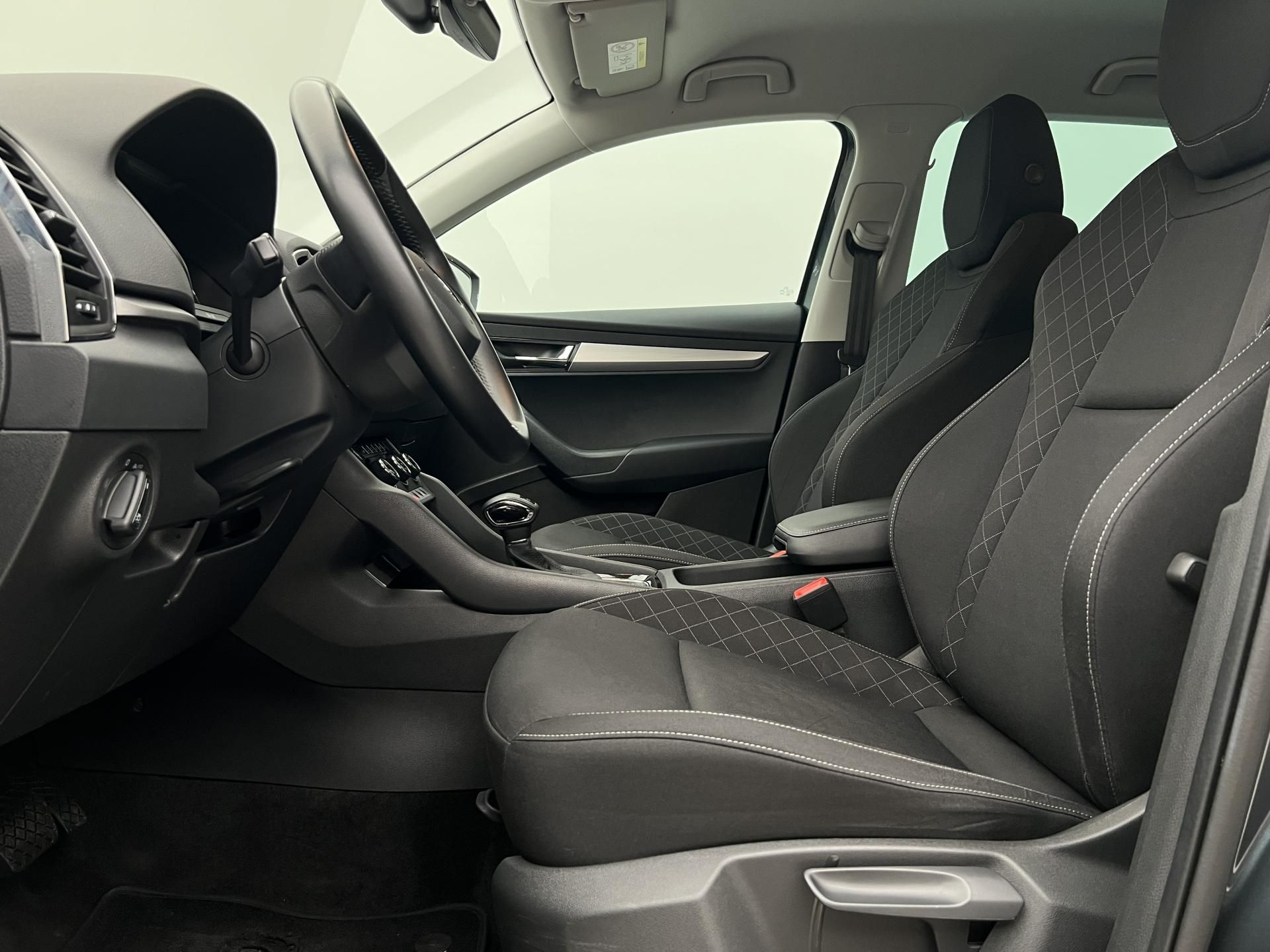 Škoda Karoq, 1.5 TSI DRIVE AUT - fotka 3