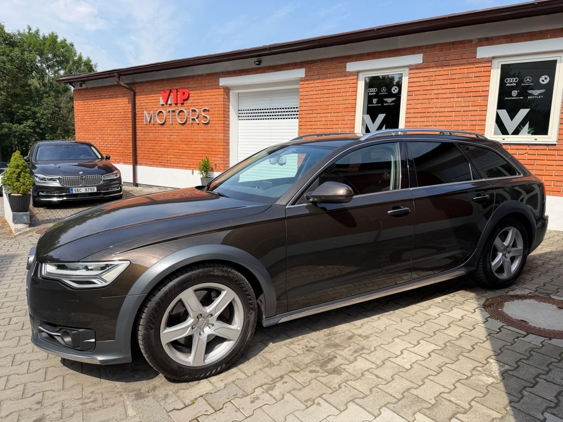 Audi A6 allroad, 30TDi-200KW-NEZ T.-LED-TAŽNE - fotka 2
