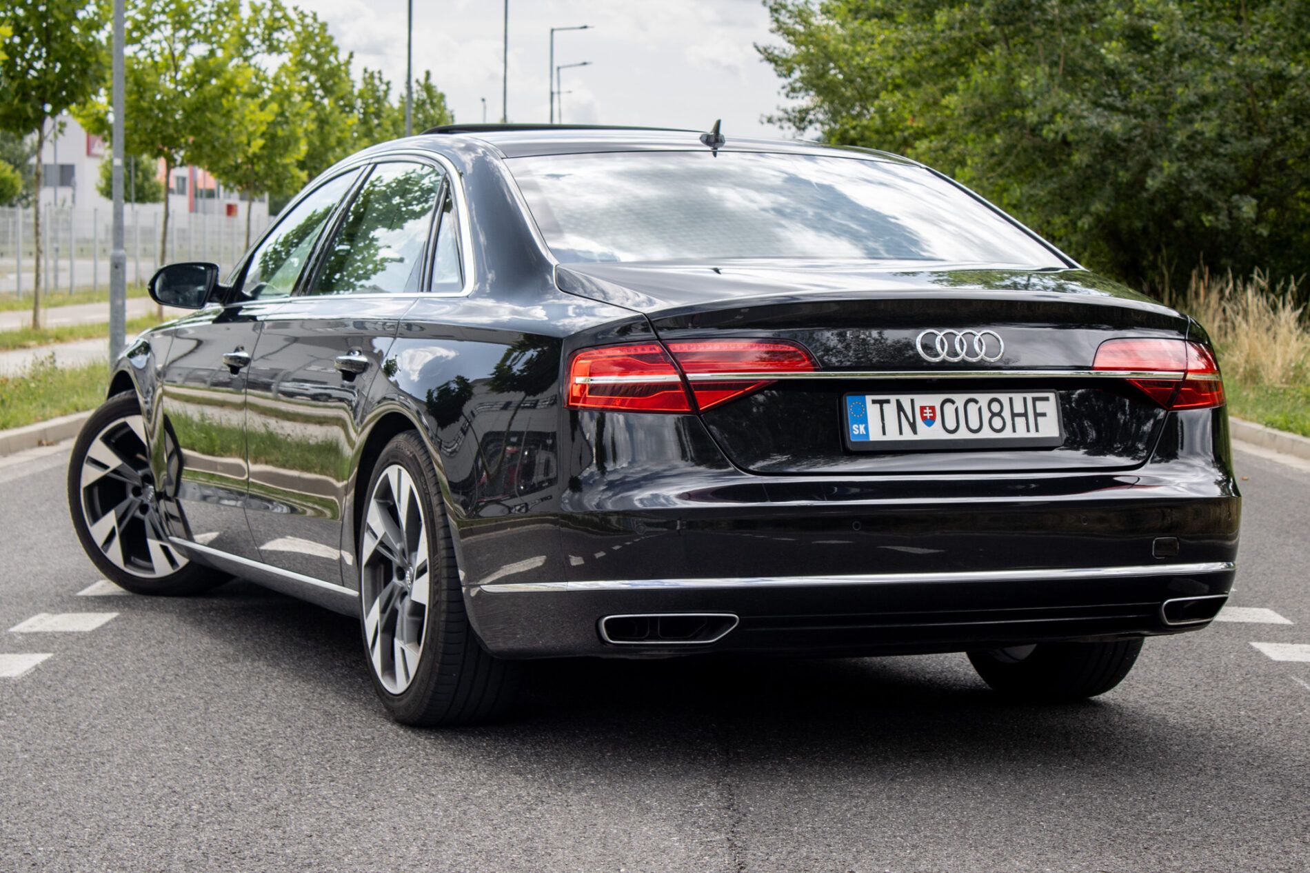 Audi A8 - fotka 6