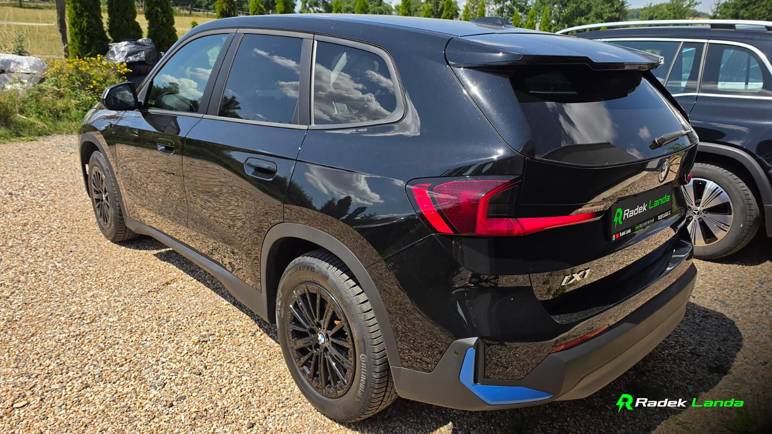 BMW iX1, xDrive30 | SOH BMS 99 % - fotka 3
