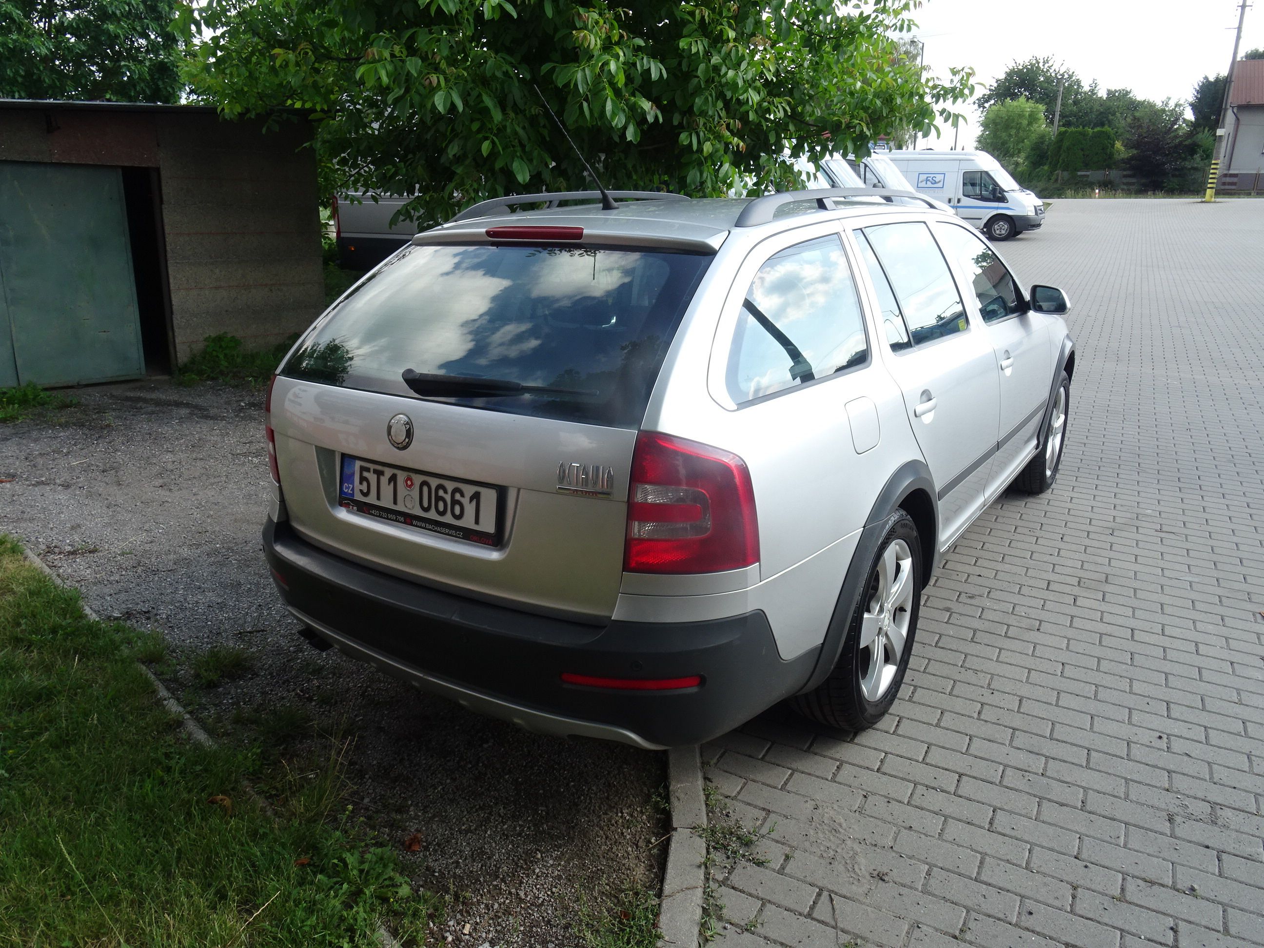 Škoda Octavia, scout 2.0 tdi 4x4 - fotka 3