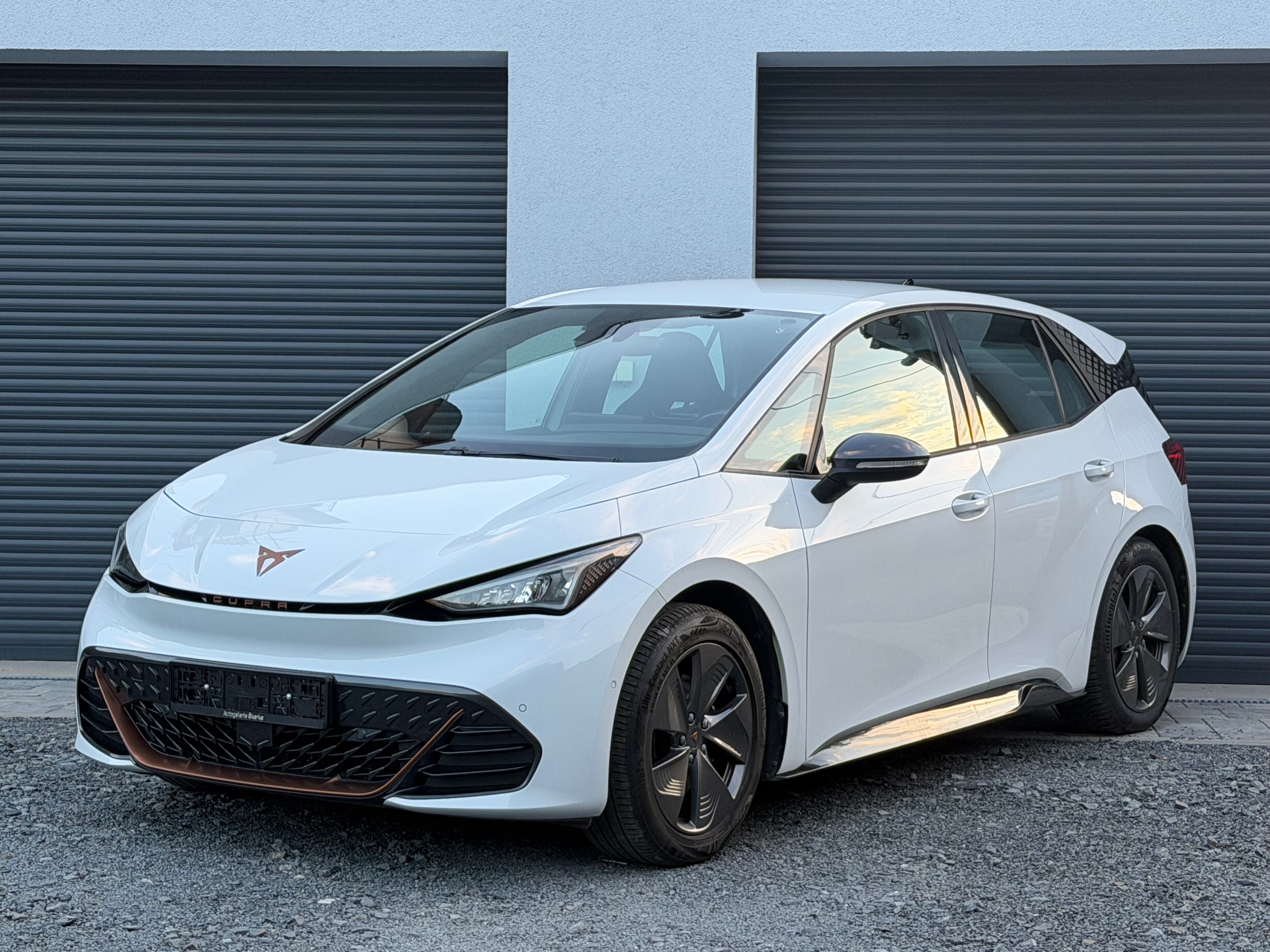 Cupra Born, 62kwh 150KW VYHŘEV tepelko
