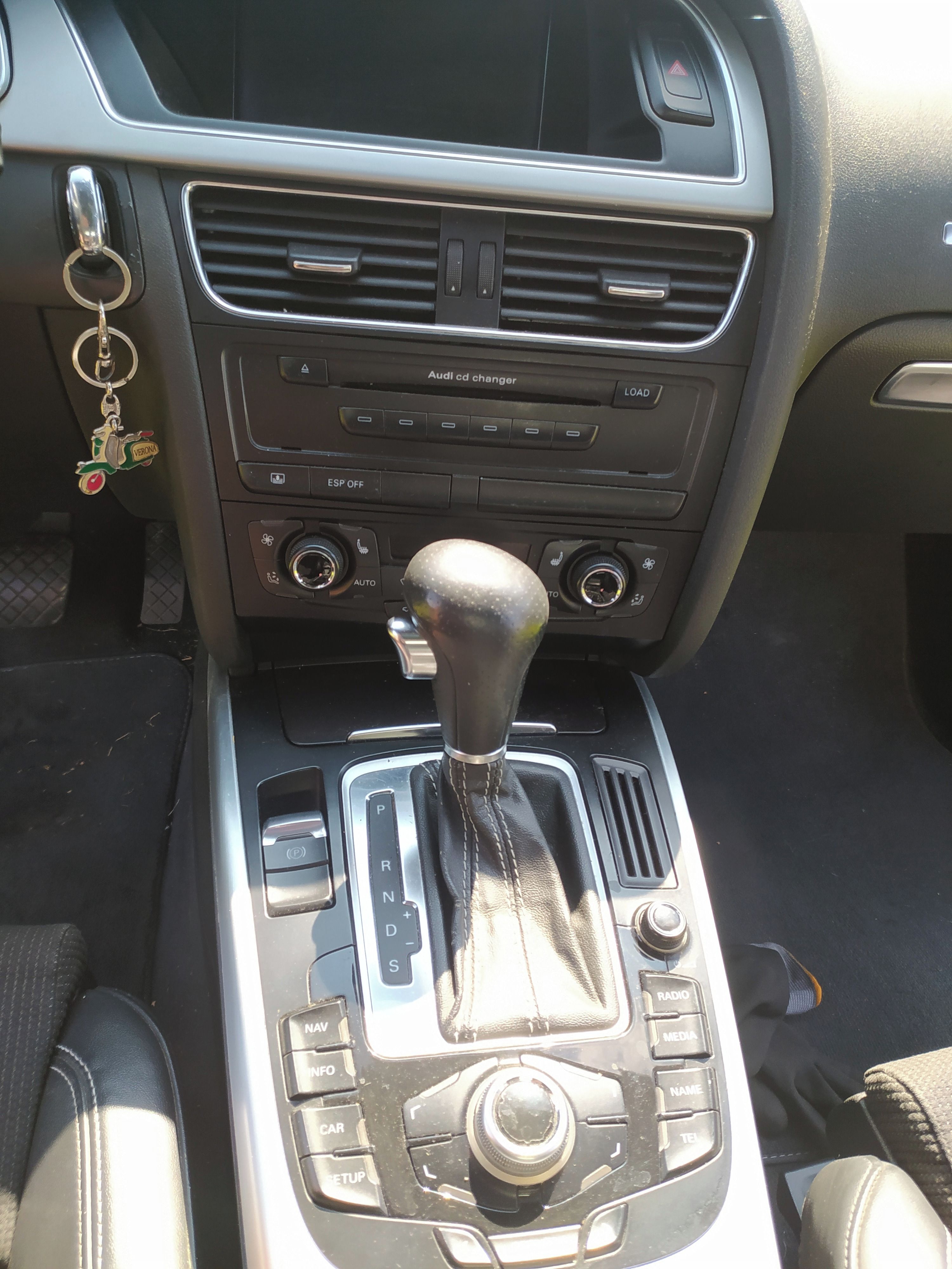 Audi A5, 2.7 TDI S-Line - fotka 6