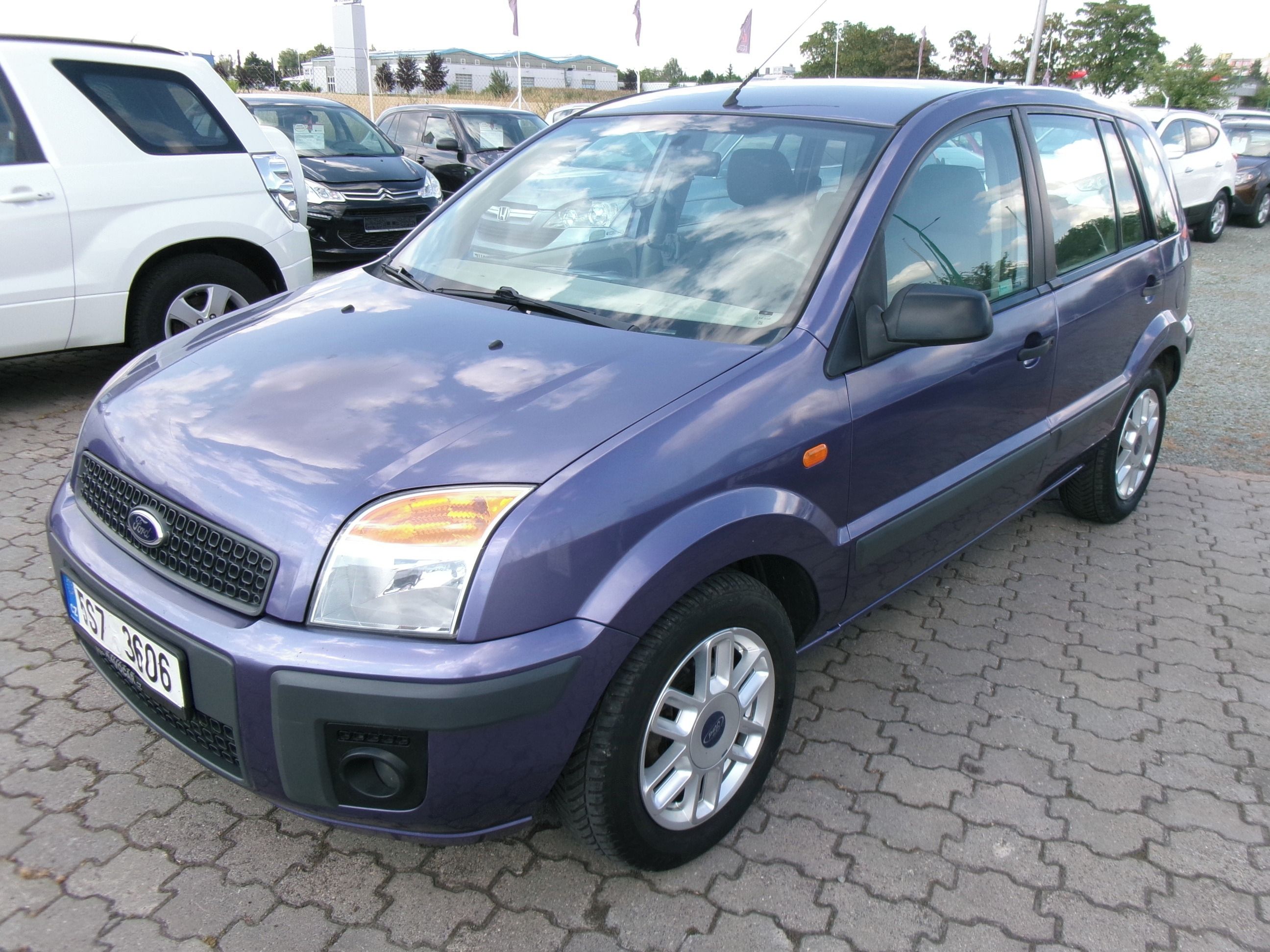 Ford Fusion, 1.4i 59kw,CZ,klima - fotka 3