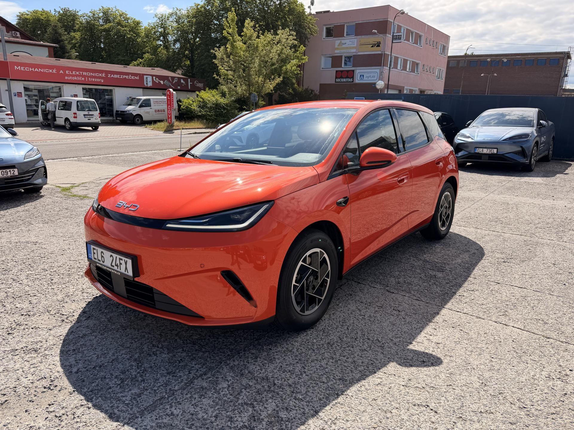 BYD Dolphin G DM-i, Boost demo