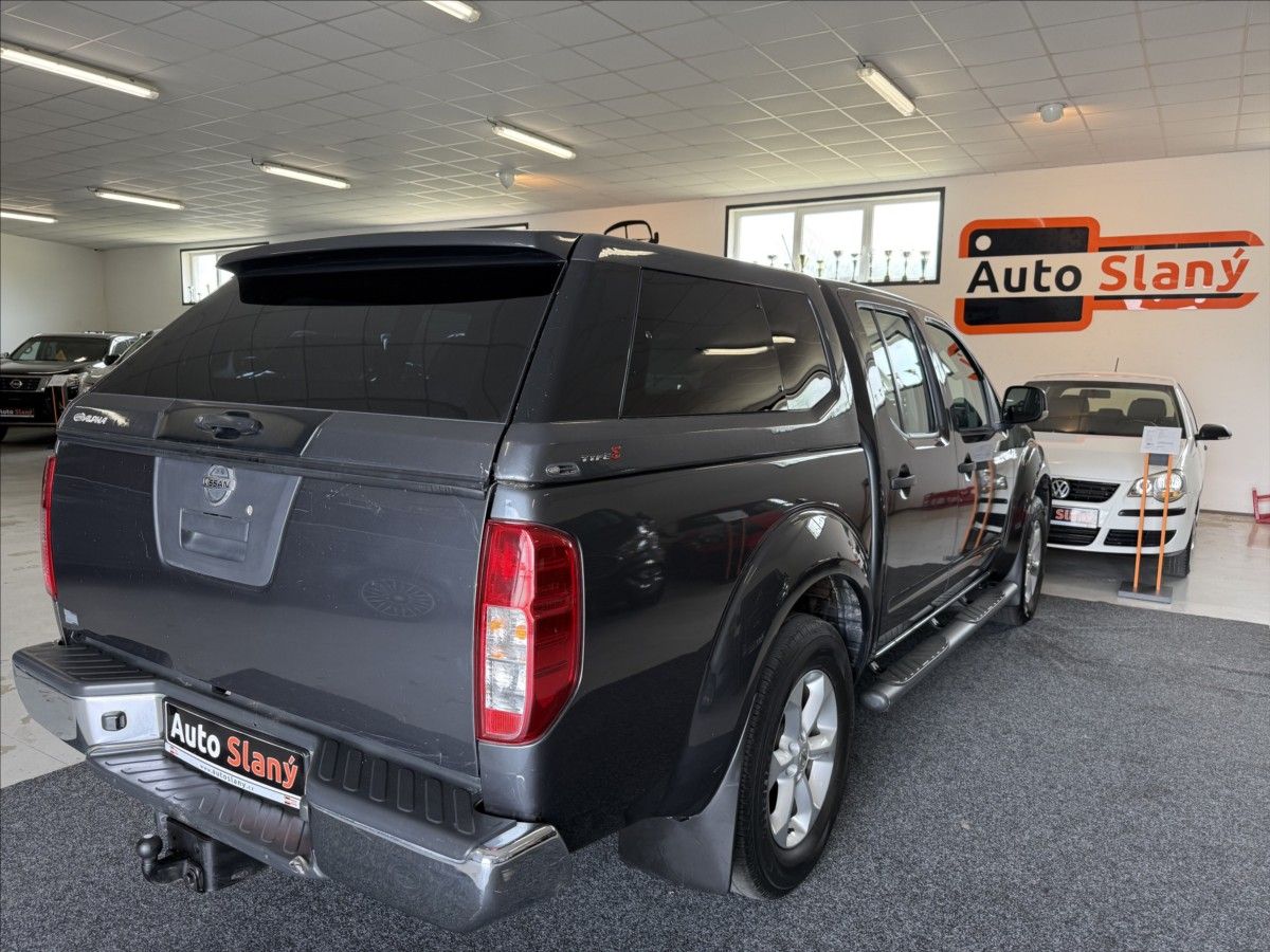 Nissan Navara, 2,5 dCi 140kW,Hardtop,po servi - fotka 5