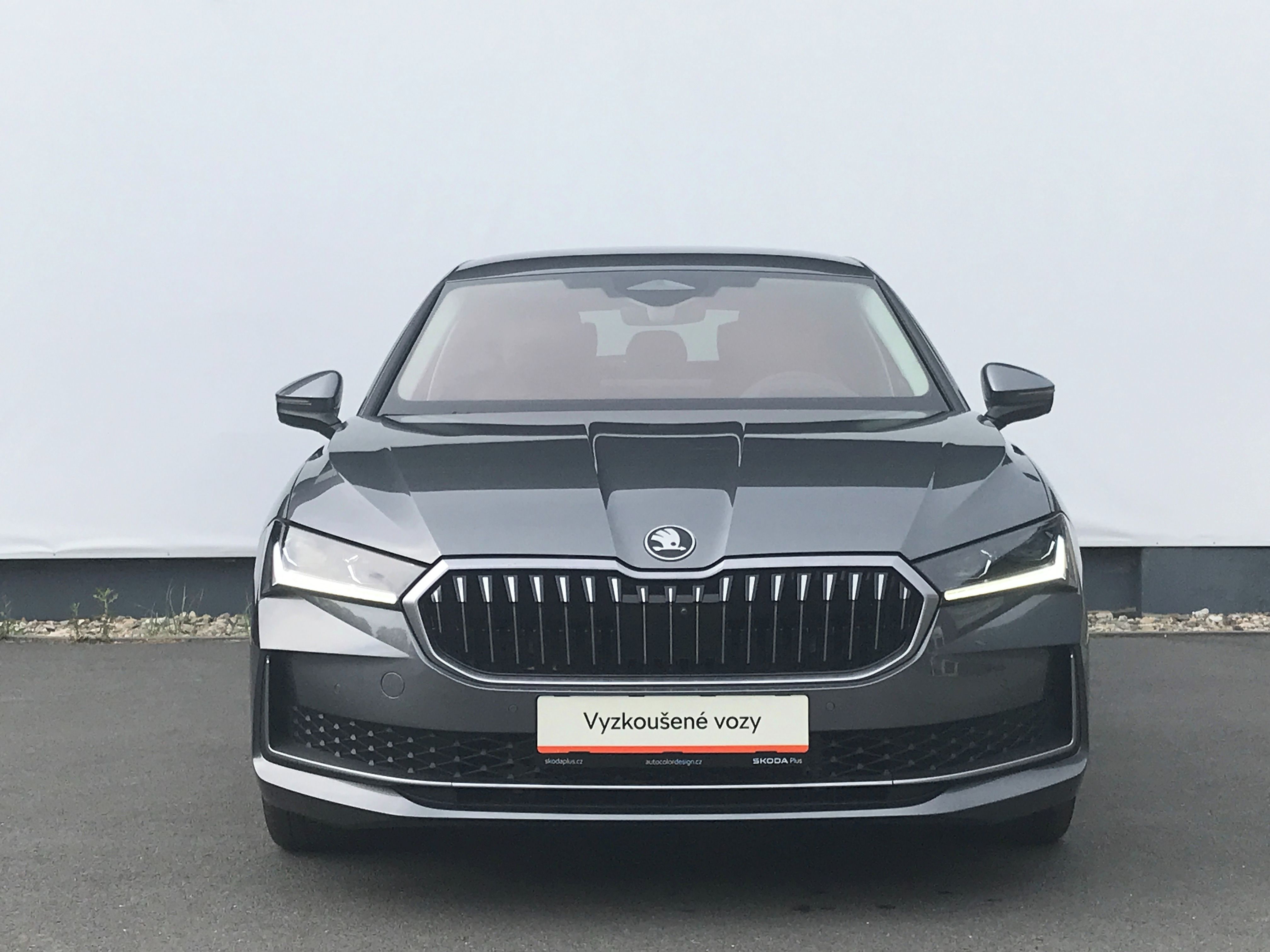 Škoda Superb, 4x4 TDi 142kW L&K TAŽNÉ+NEZTOP - fotka 4