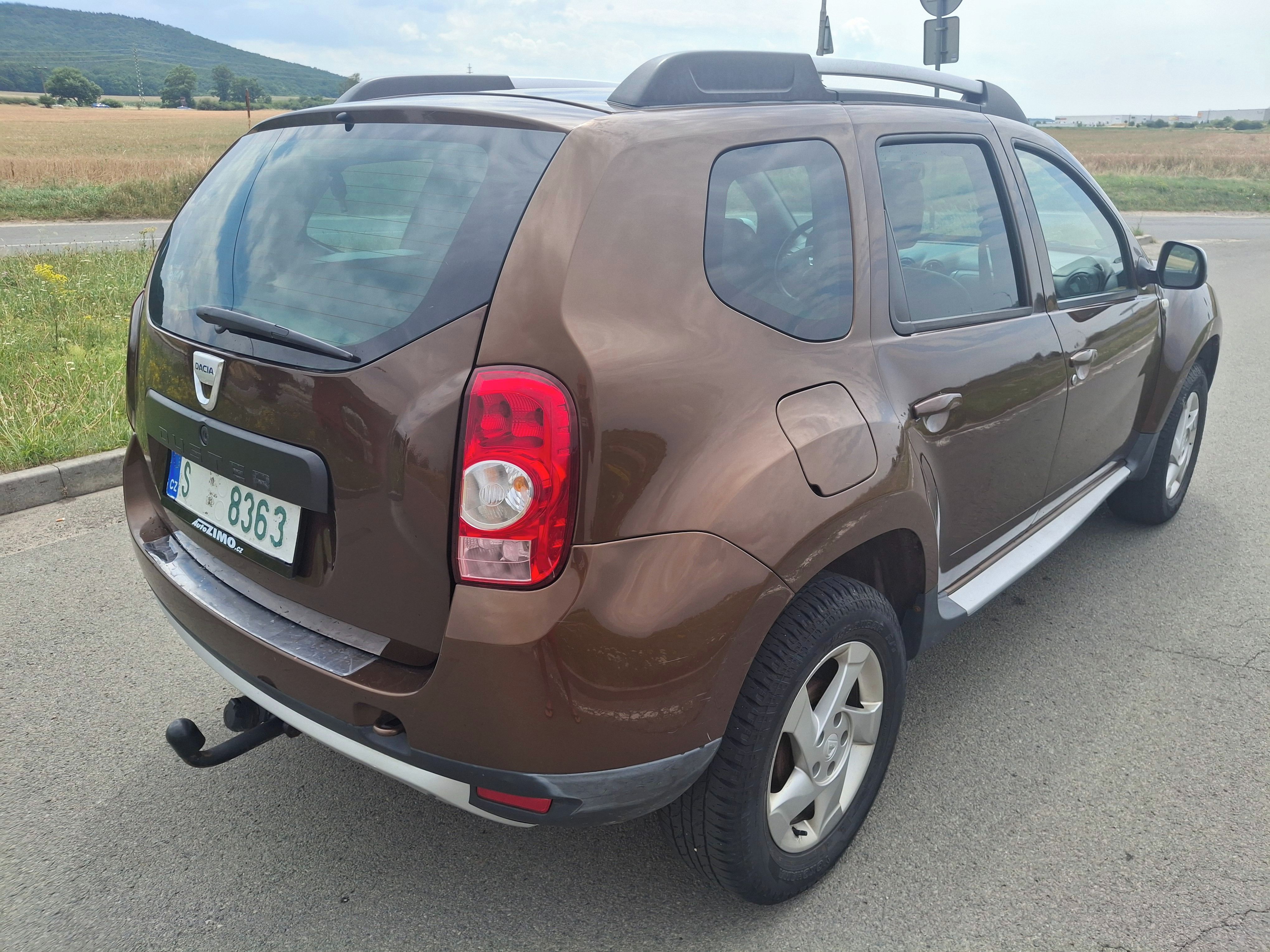 Dacia Duster, 1,6 16v 4wd ALU KLIMATIZACE - fotka 5