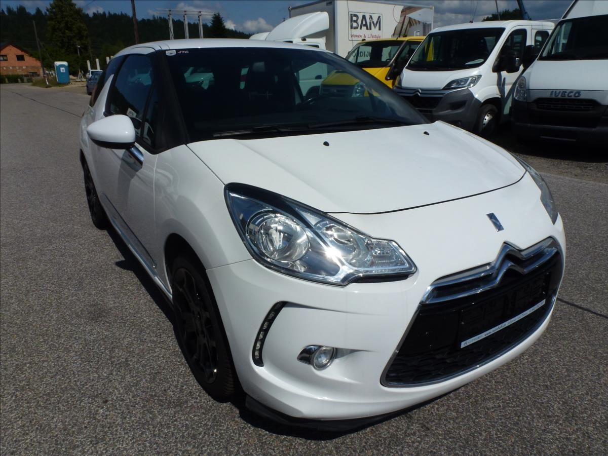 Citroën DS3, 1,6 16V VTi THP SportChic - fotka 5