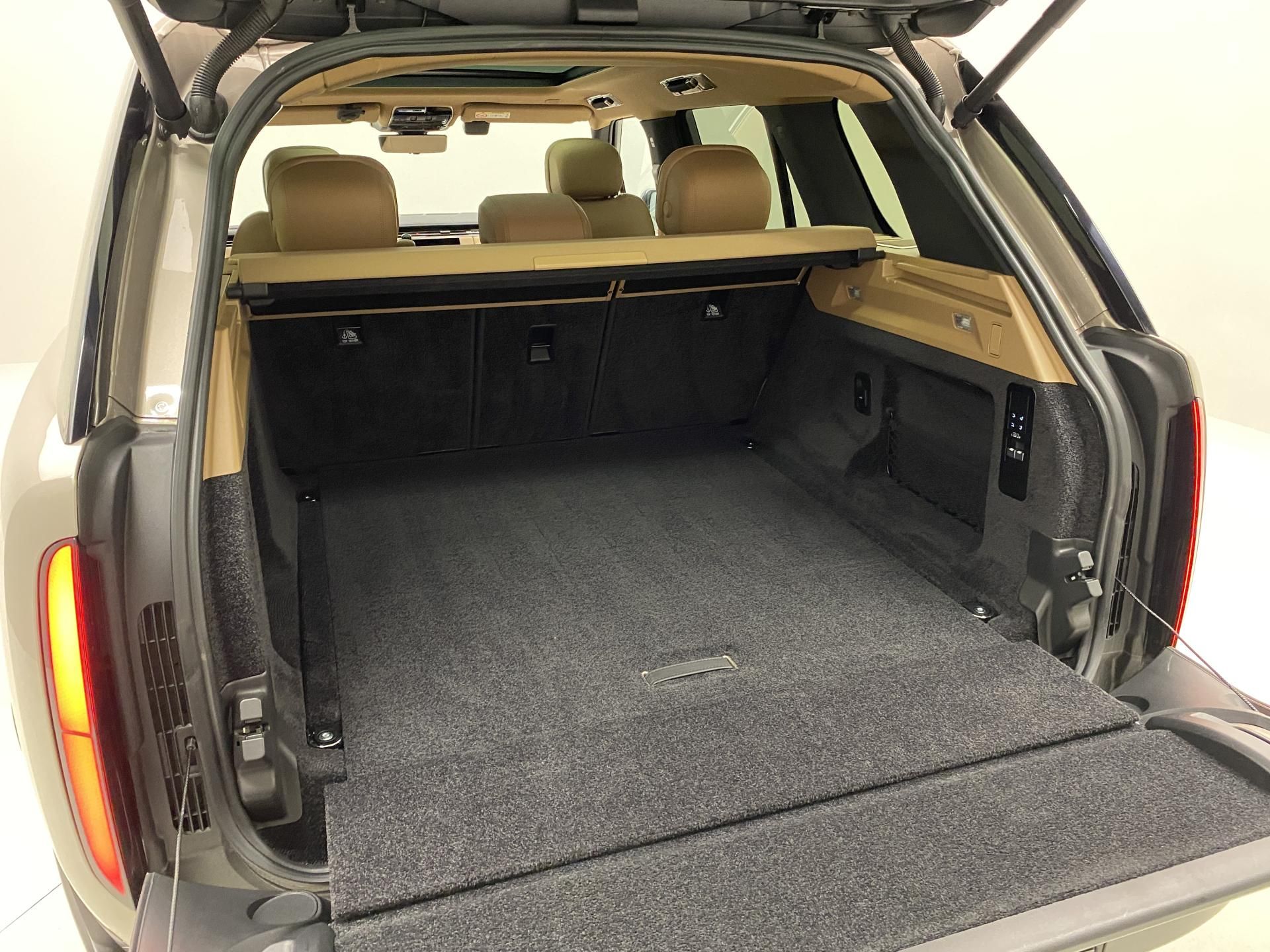 Land Rover Range Rover, D350 HSE AWD AUT CZ - fotka 6