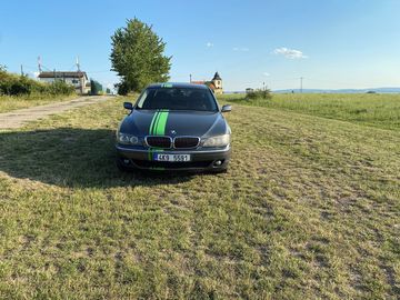 BMW 7 3.0 d poctivý šestiválec