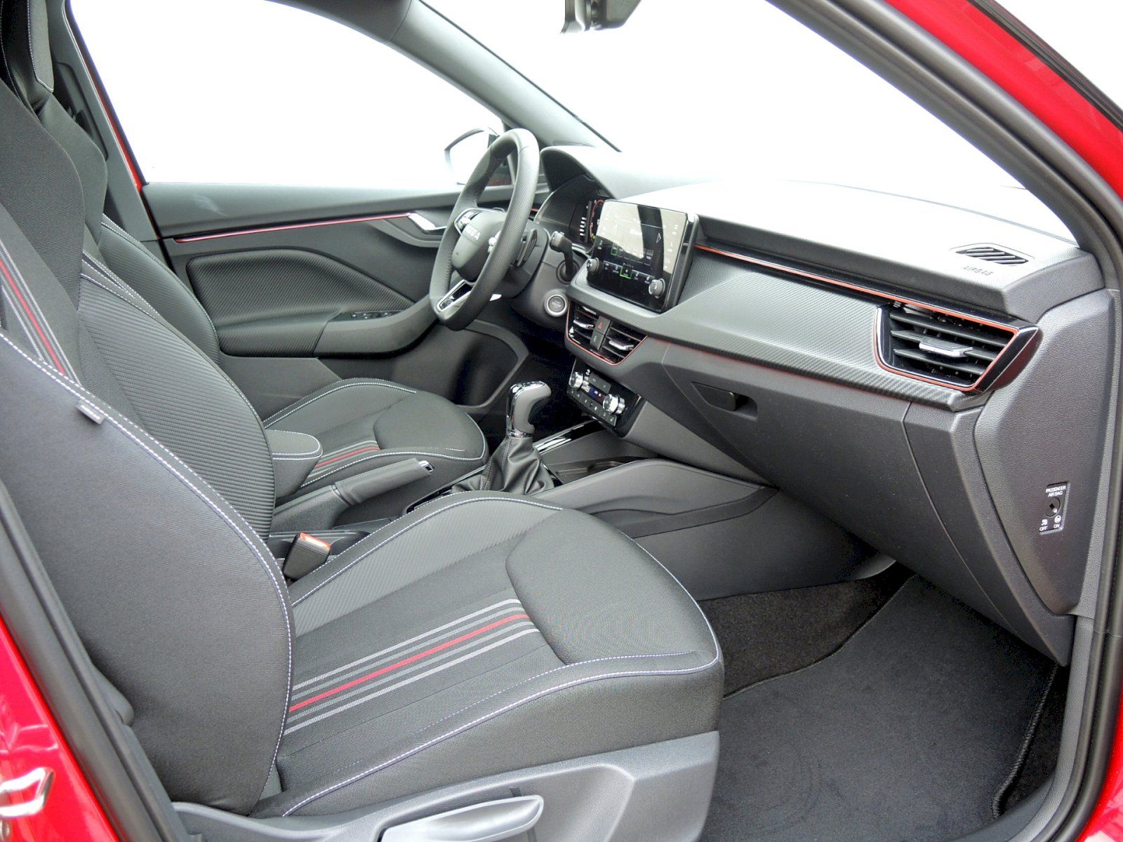 Škoda Kamiq, 1.0 TSI 85kW DSG Monte Carlo - fotka 6