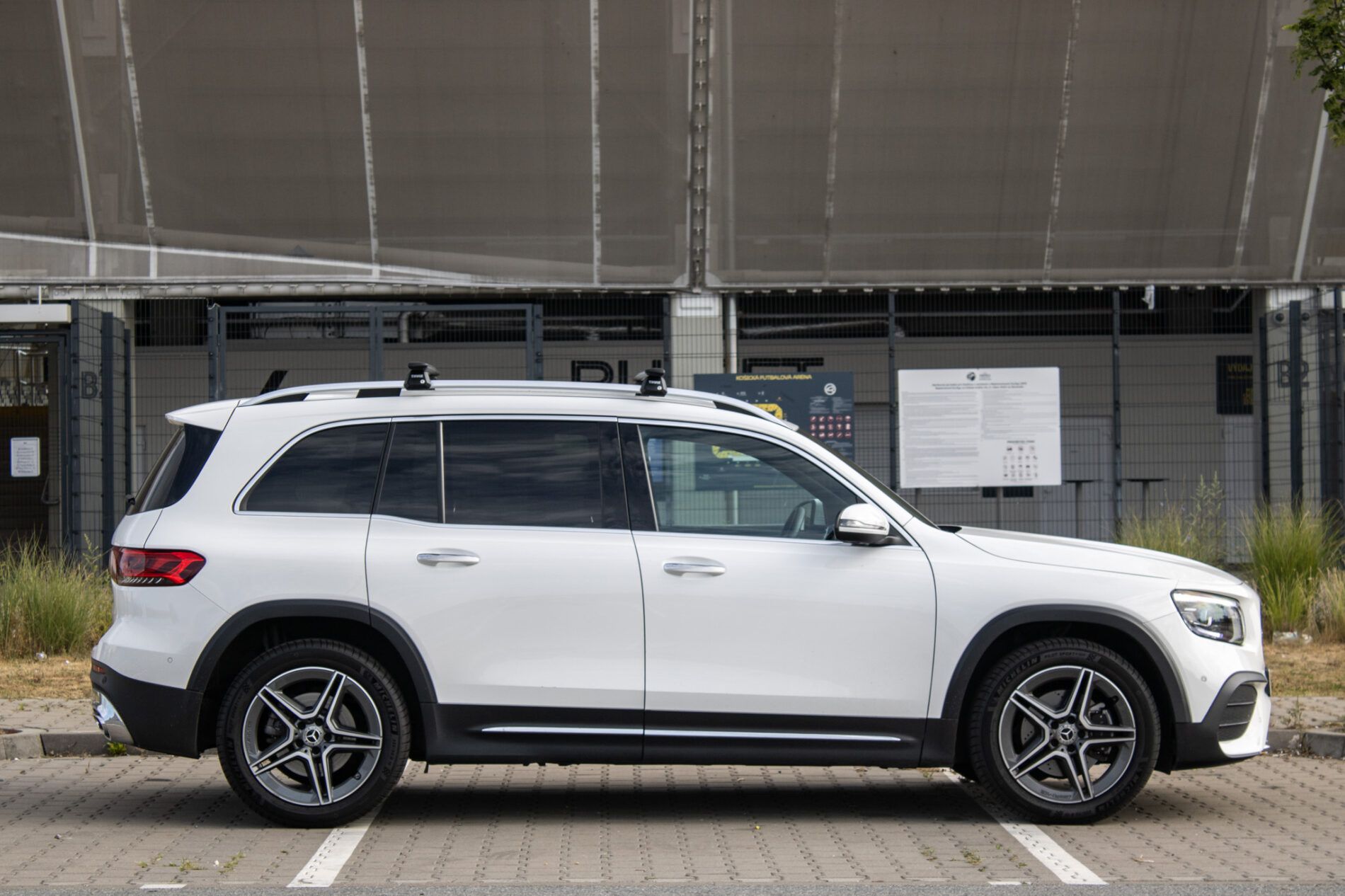 Mercedes-Benz GLB - fotka 4
