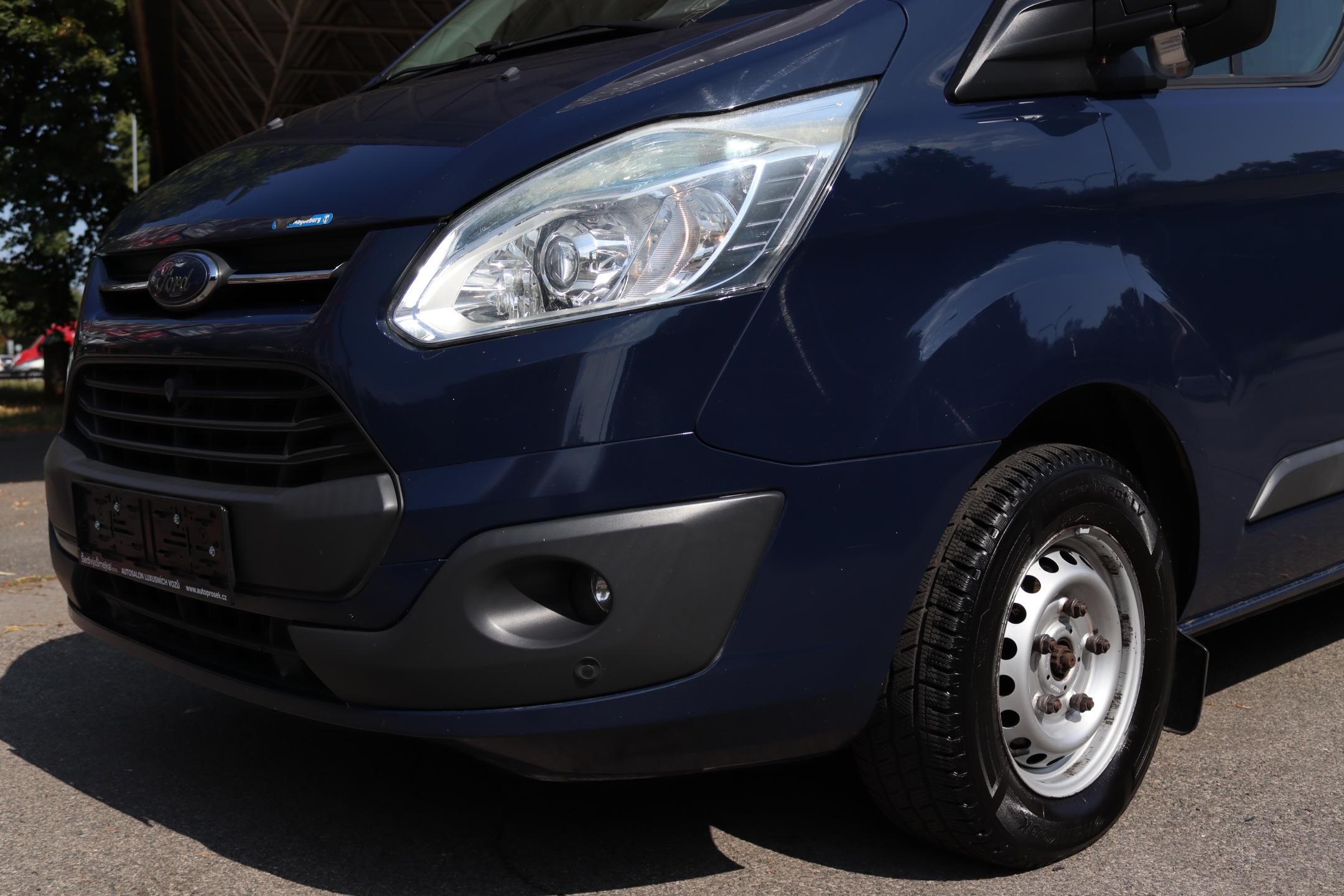 Ford Transit Custom, 2.2TDCI 74kW 8 MÍST - fotka 5