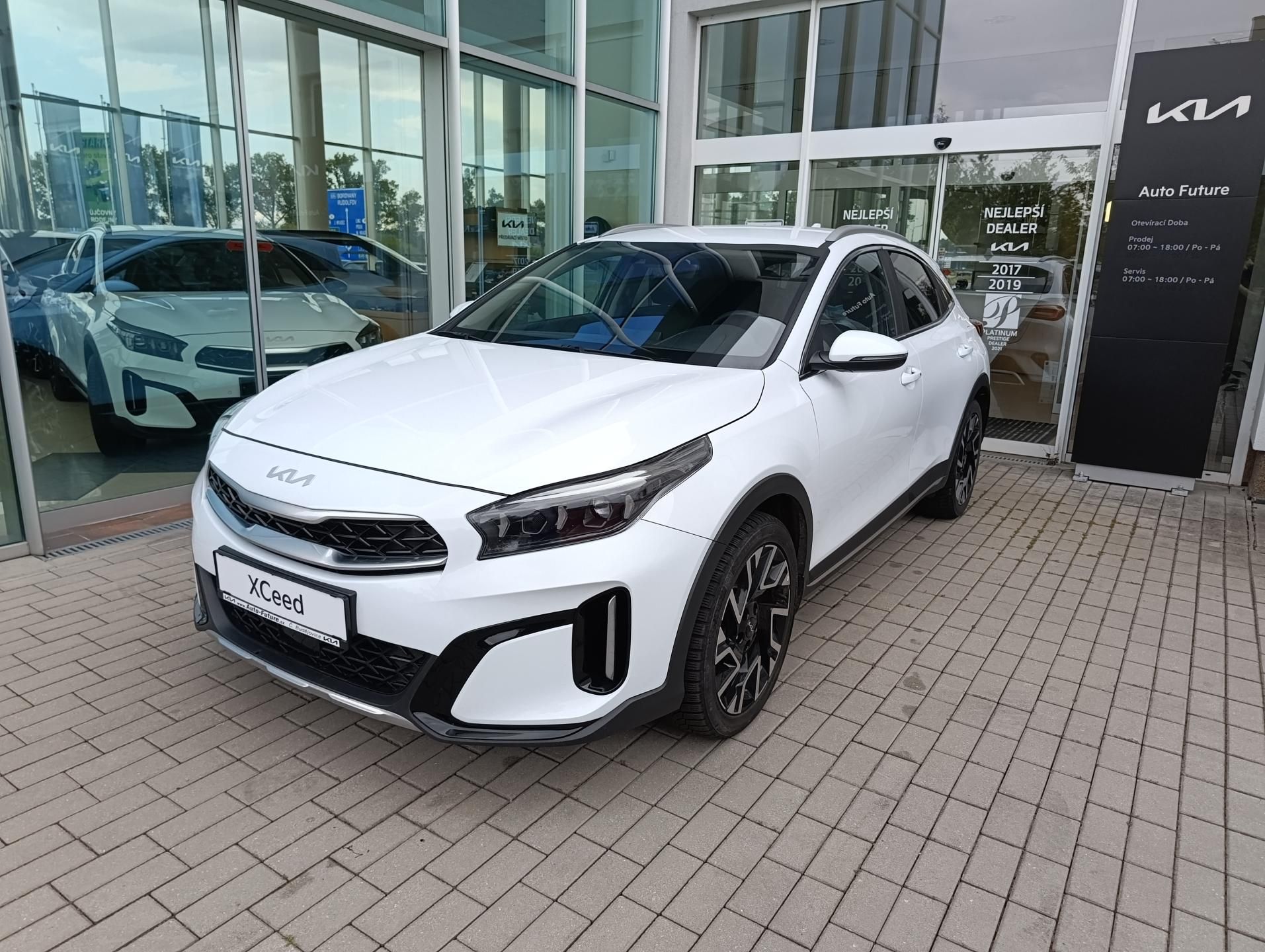 Kia XCee´d, 1.5 T-GDI TOP MY25