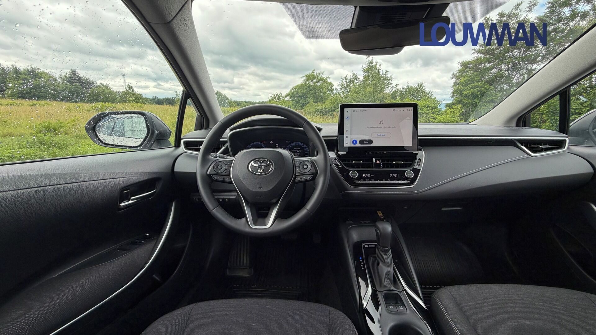 Toyota Corolla, 1.8 HEV CVT COMFORT TECH - fotka 5
